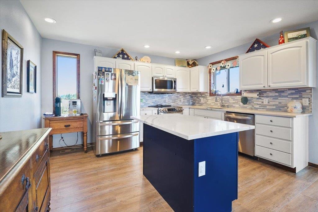 20717 N Division Rd - Photo 12