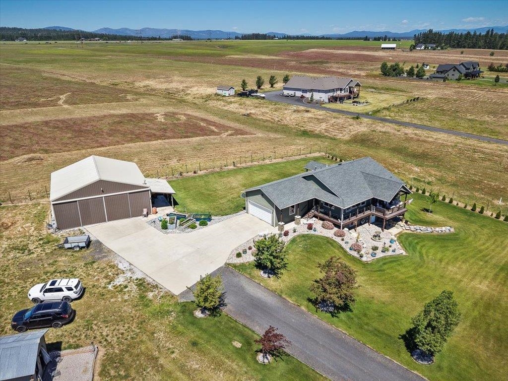 20717 N Division Rd - Photo 38