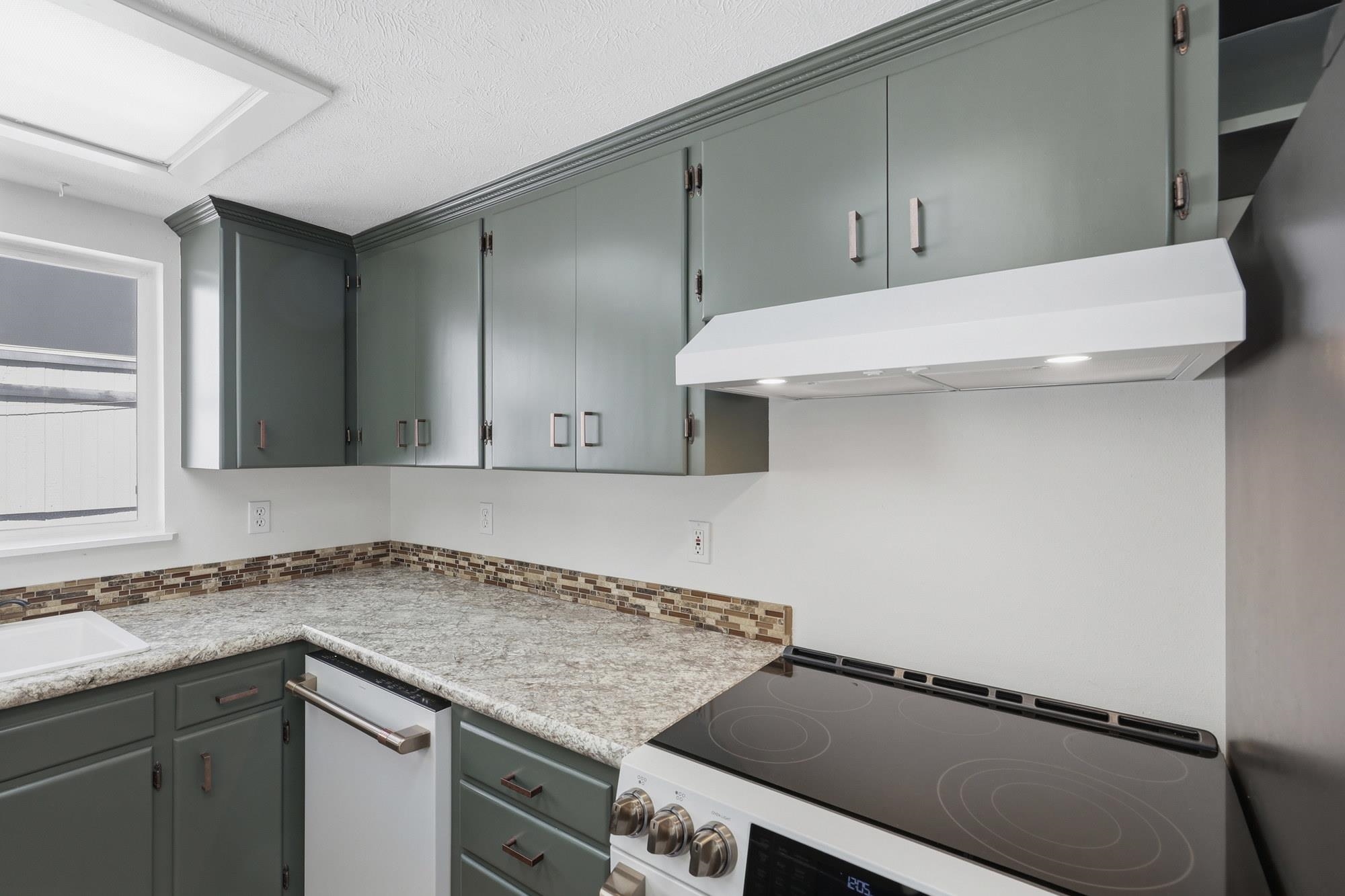 4550 Haney Rd - Photo 17