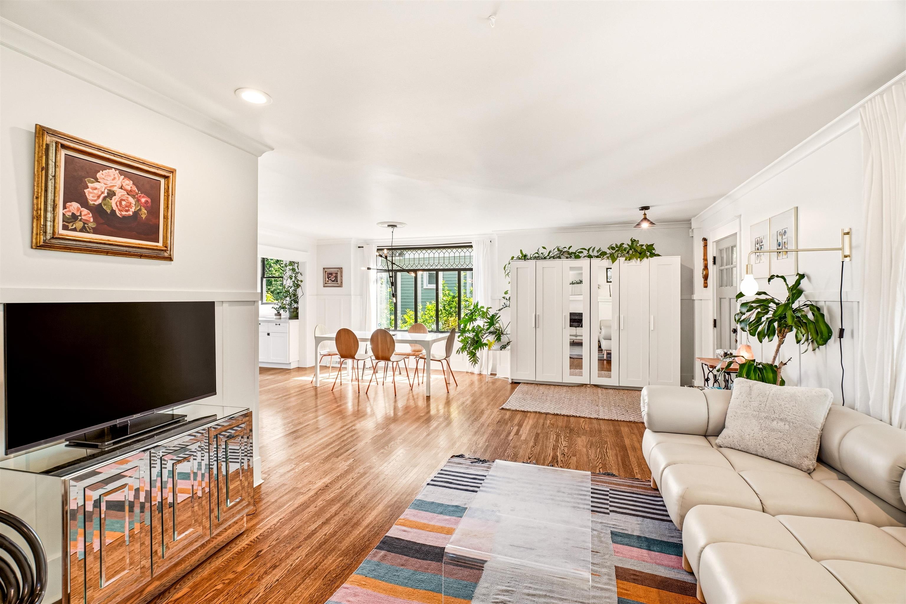624 W 17th Ave - Photo 5