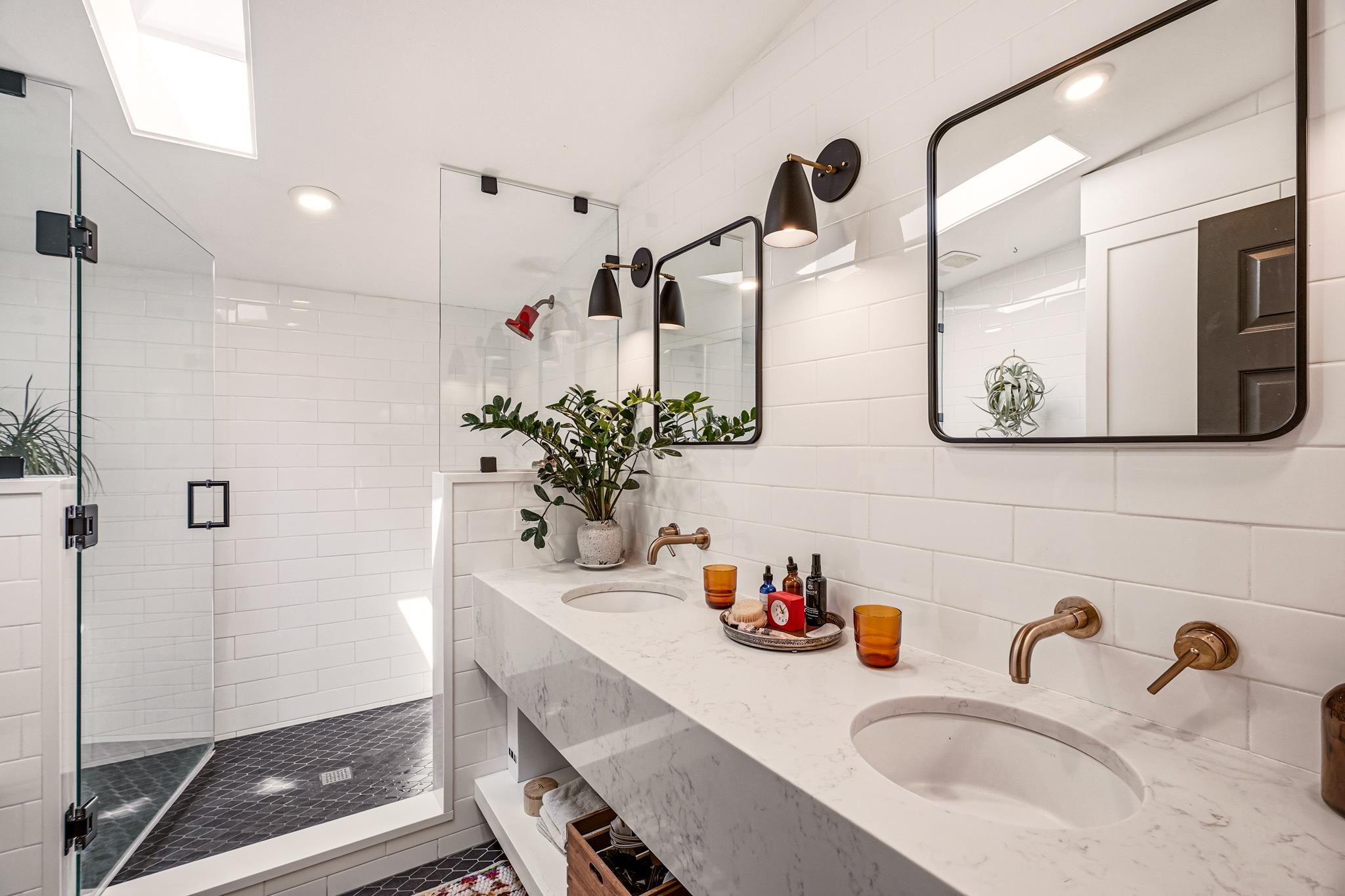 624 W 17th Ave - Photo 18