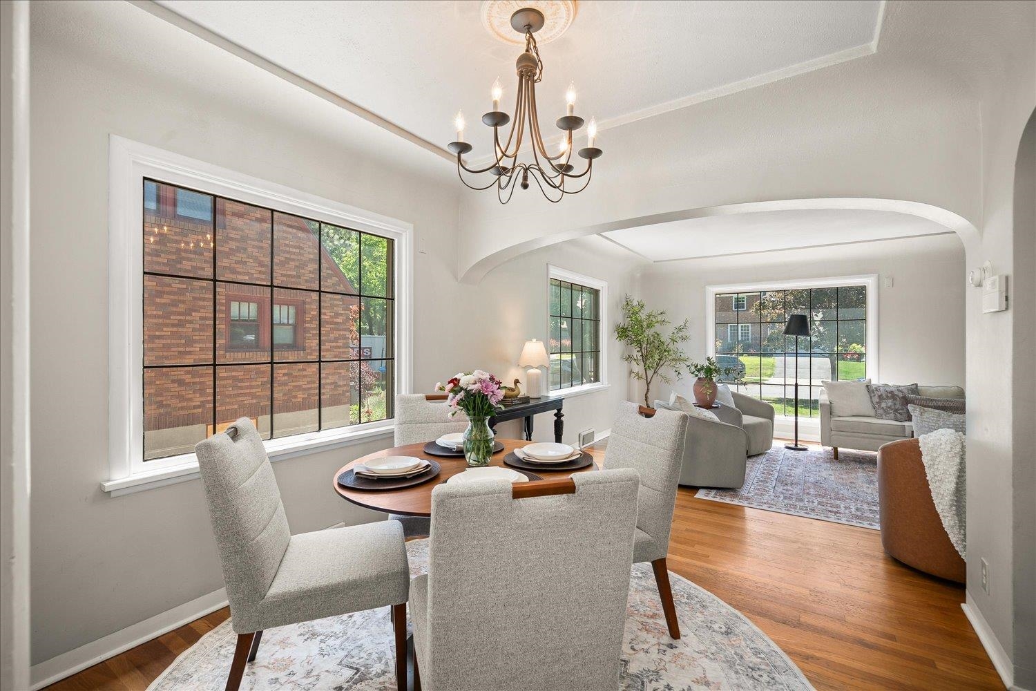 440 W 27TH Ave - Photo 9