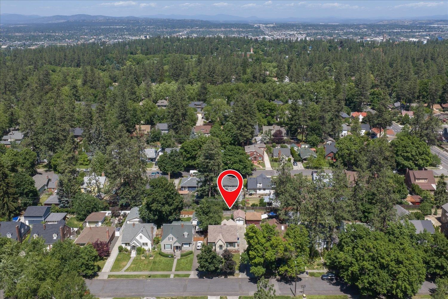 440 W 27TH Ave - Photo 37