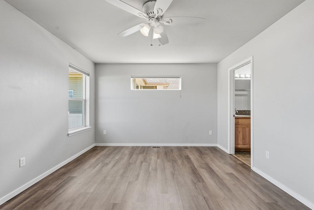 9428 N Oak St - Photo 22