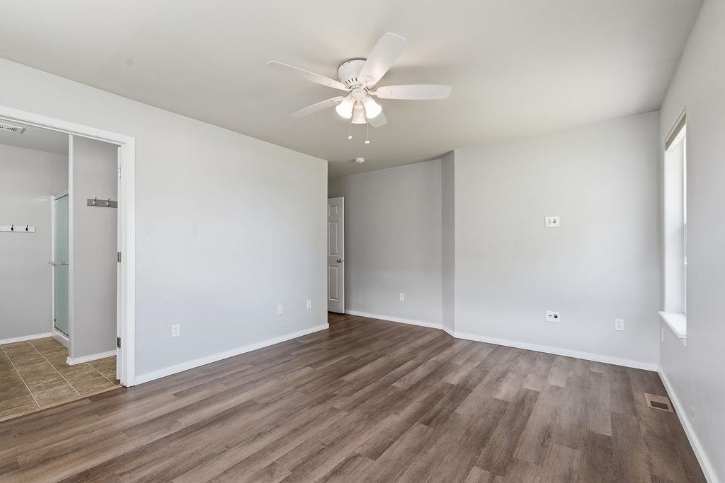 9428 N Oak St - Photo 23