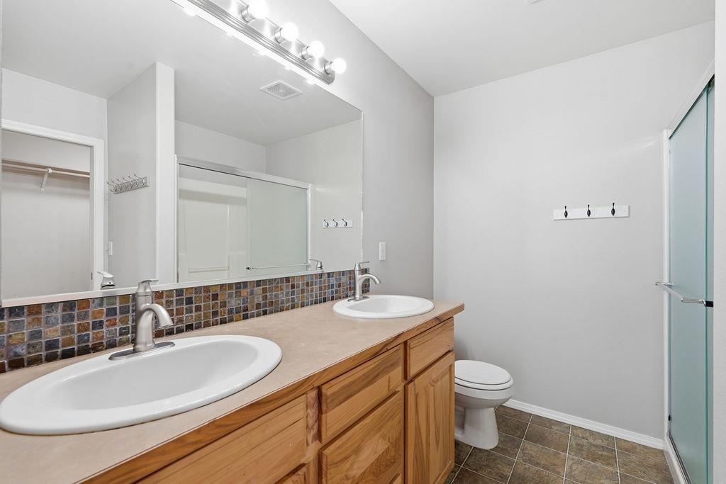 9428 N Oak St - Photo 24