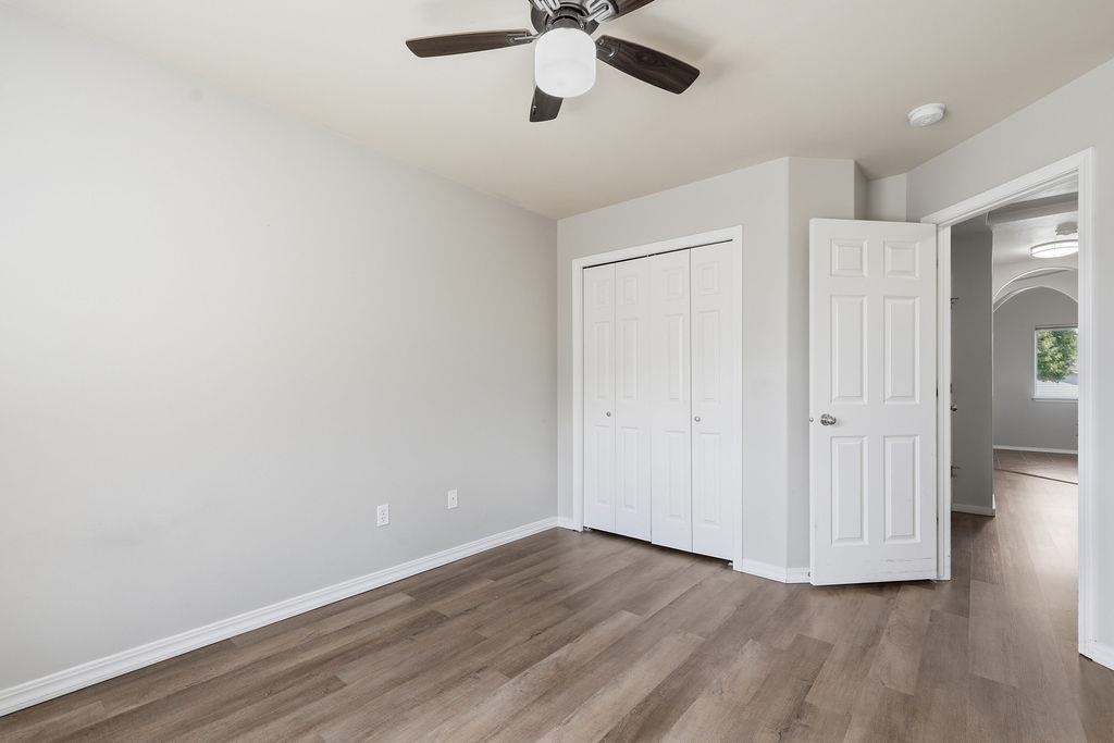 9428 N Oak St - Photo 28