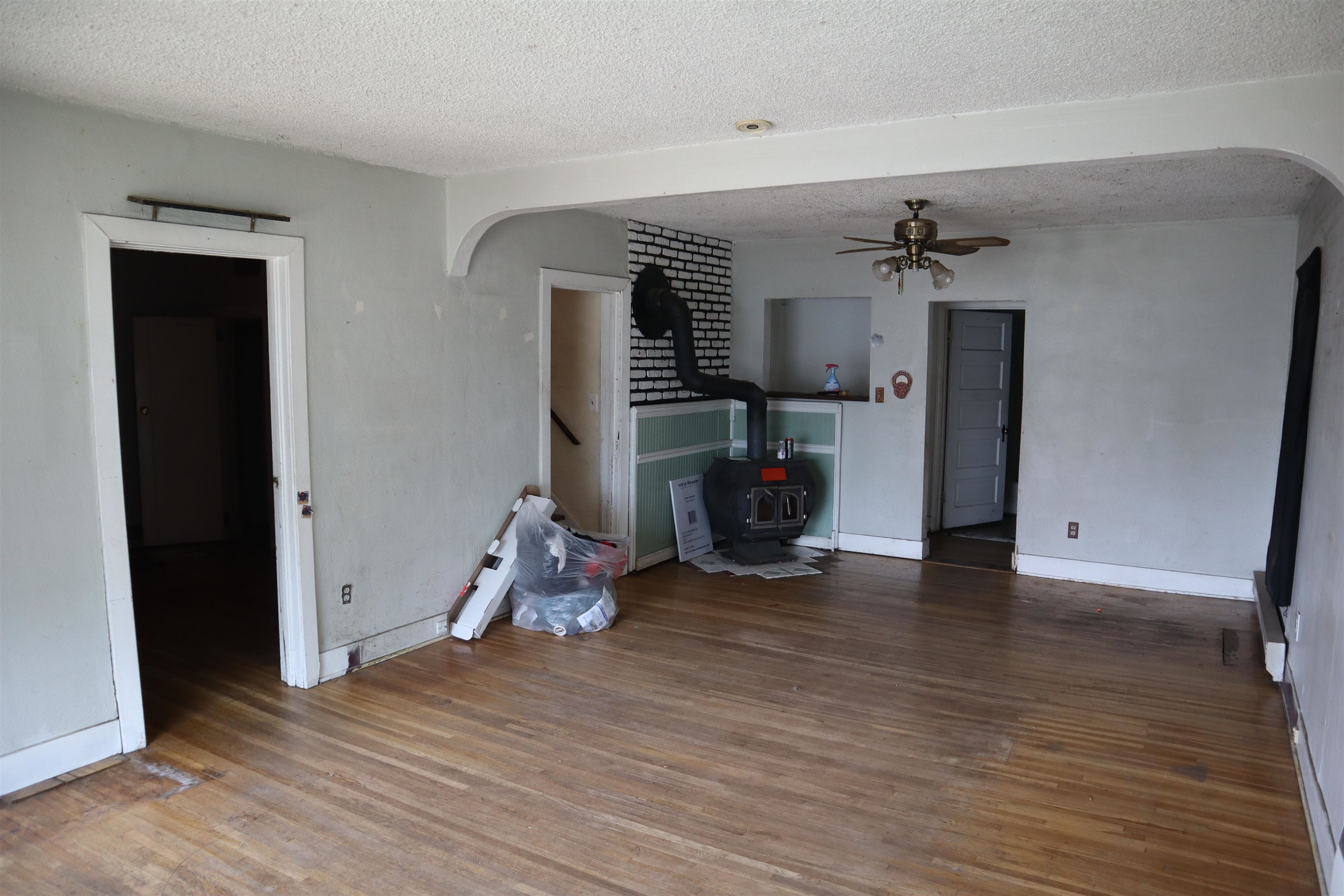 408 E Providence Ave - Photo 4