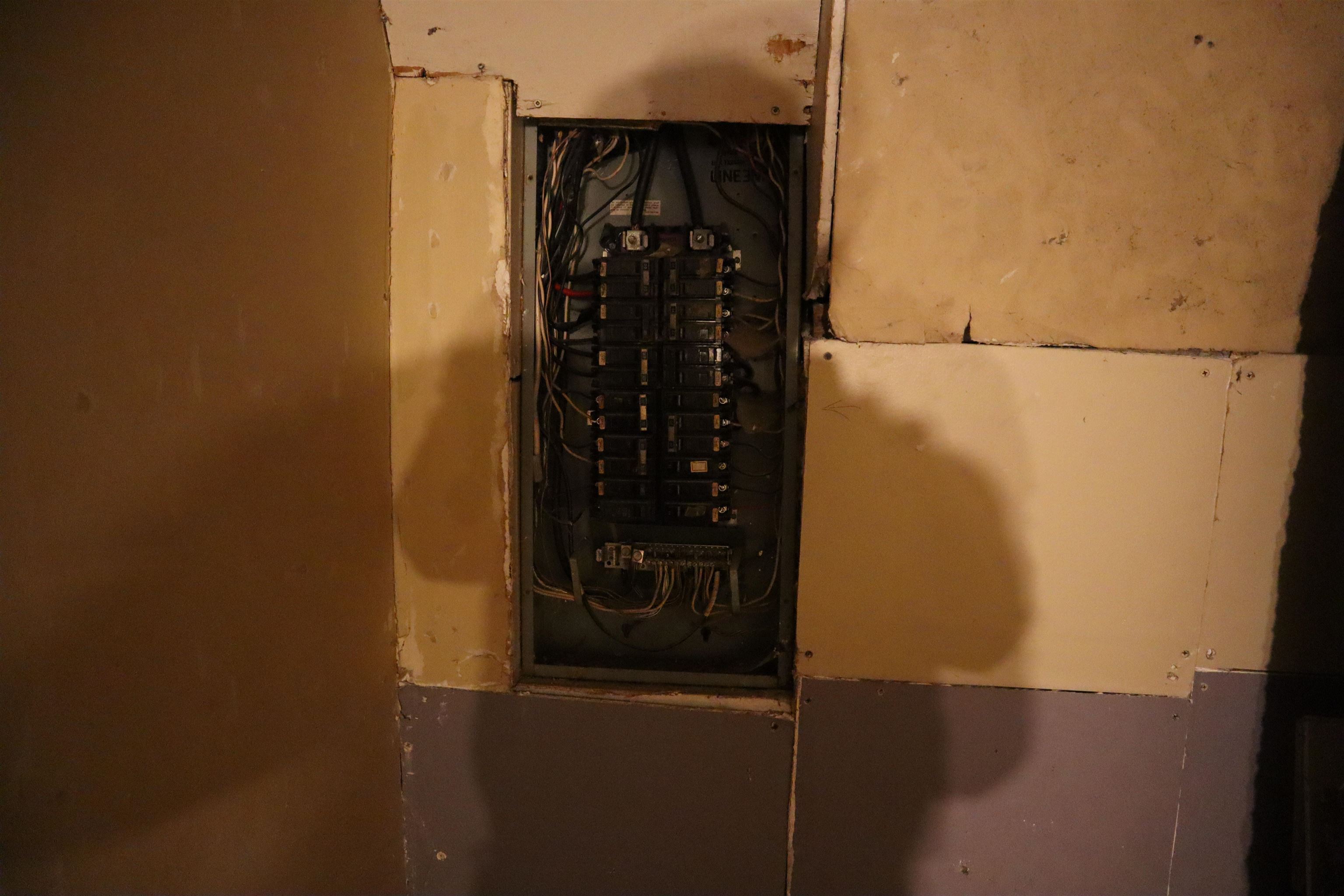 408 E Providence Ave - Photo 21