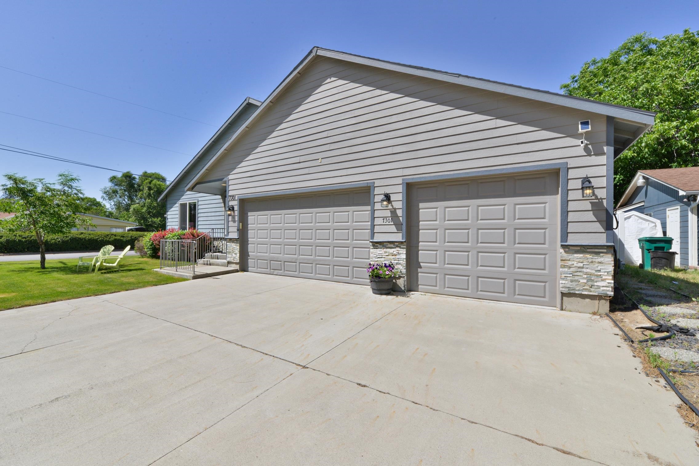 7301 E 11th Ave - Photo 26