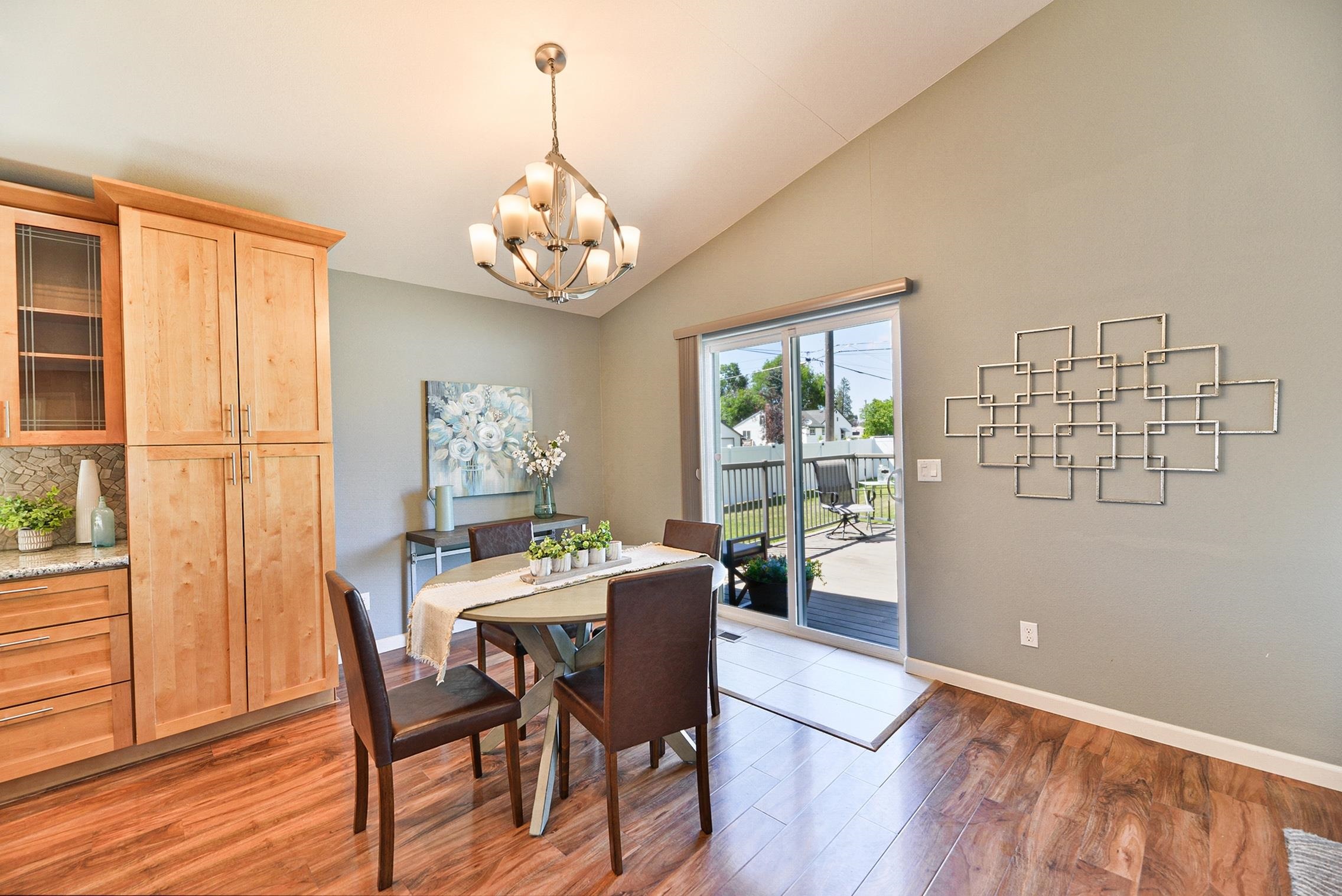 7301 E 11th Ave - Photo 7