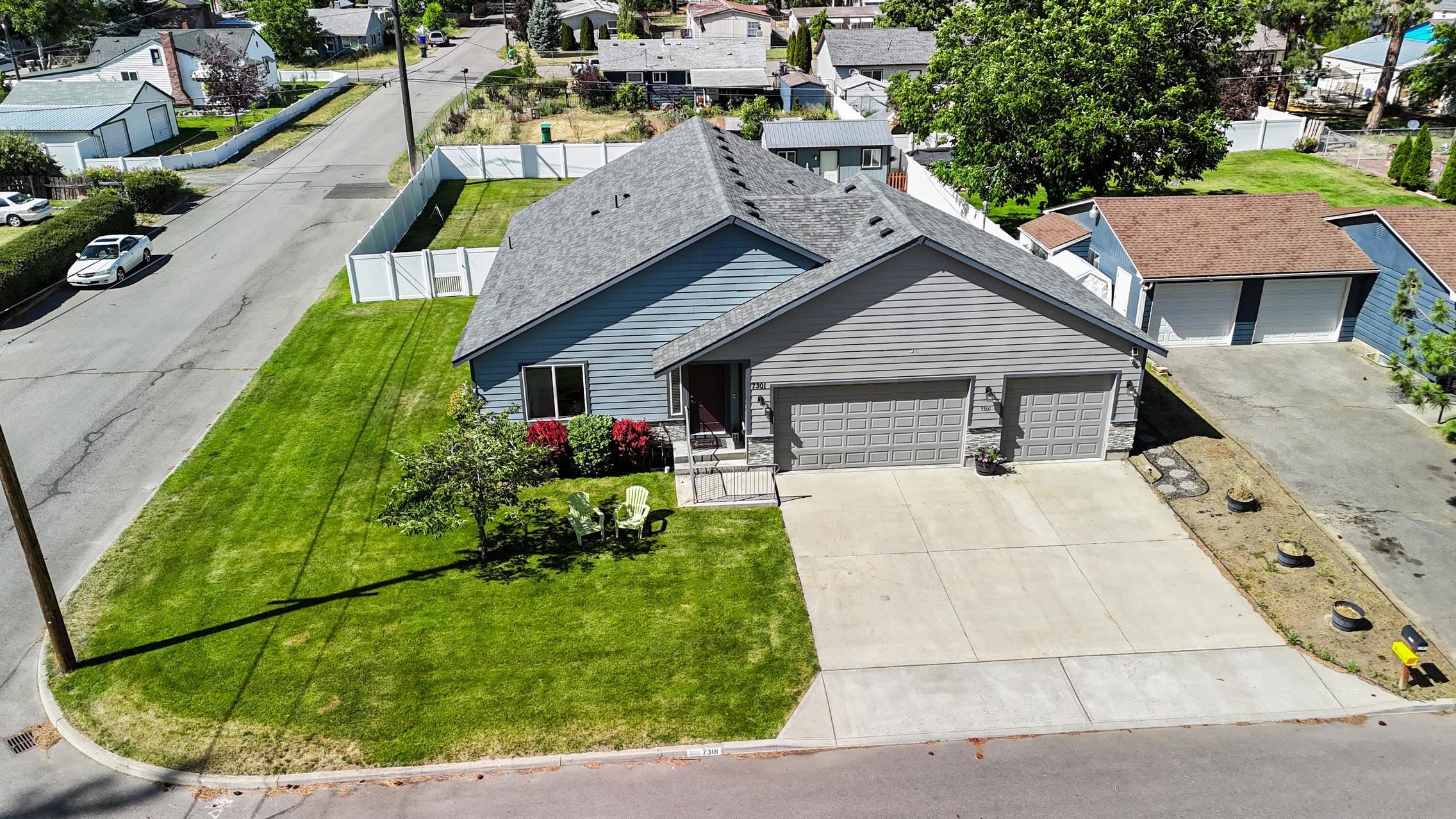 7301 E 11th Ave - Photo 27