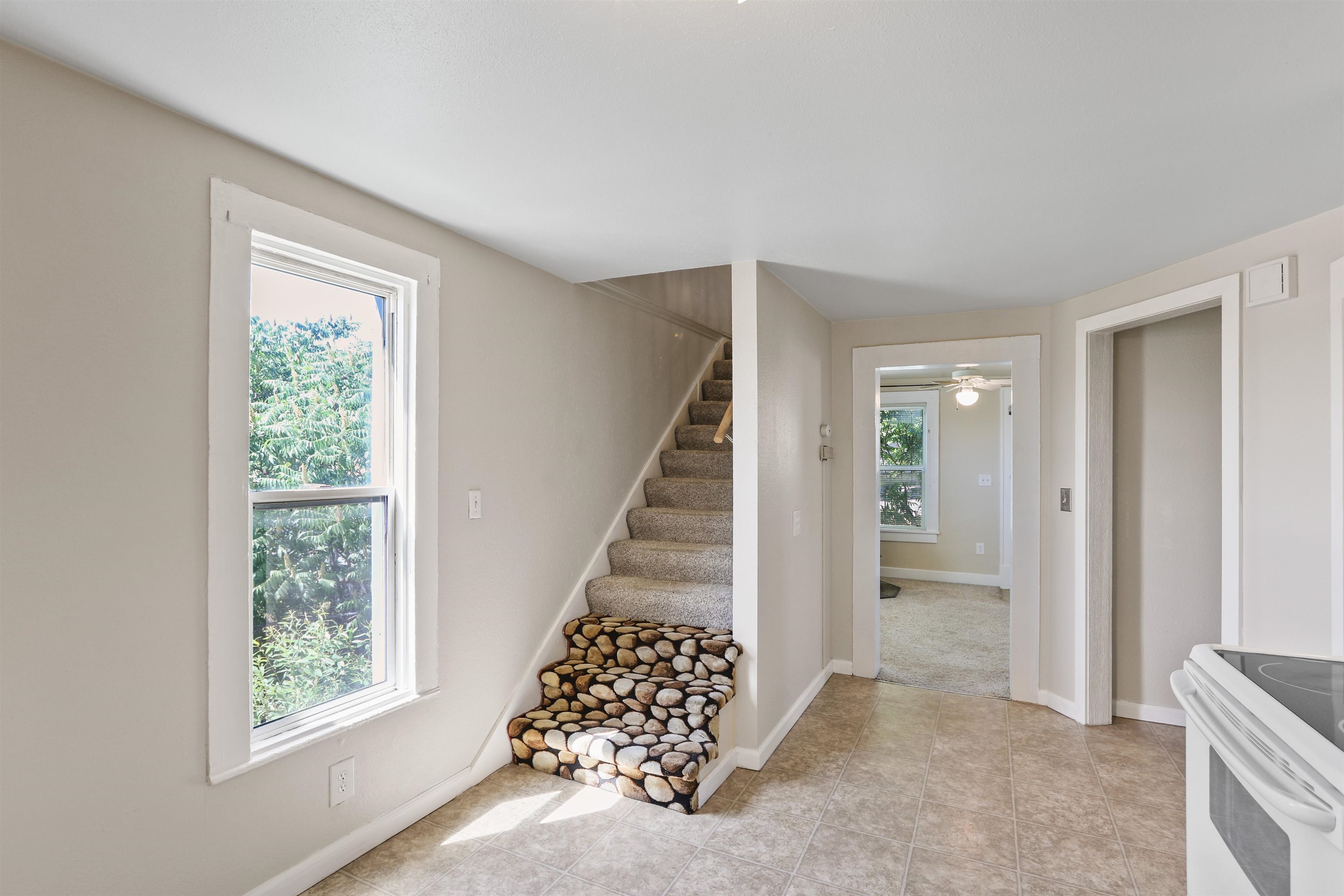 2030 N Perry St - Photo 11