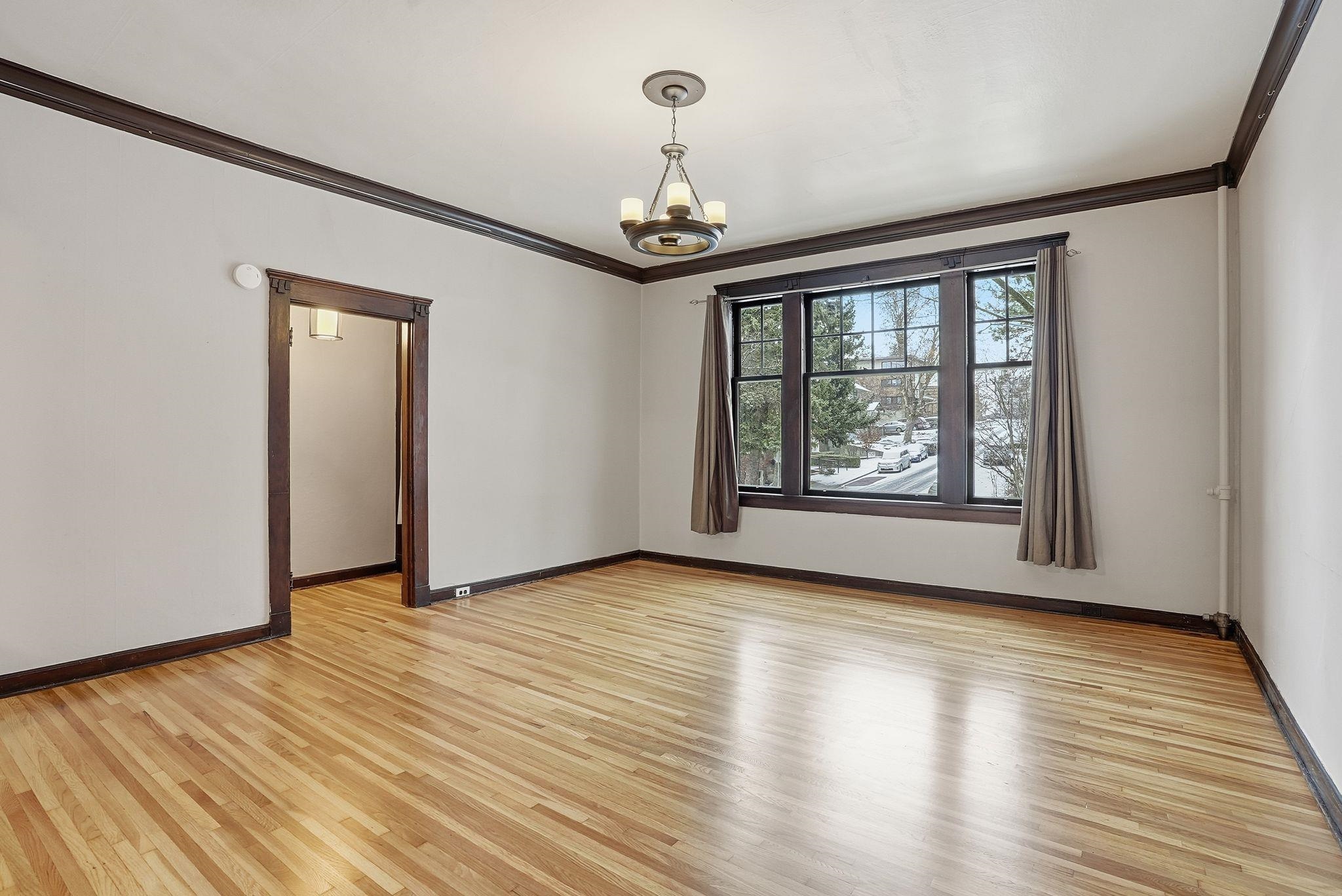 1403 W 5th Ave - Photo 5