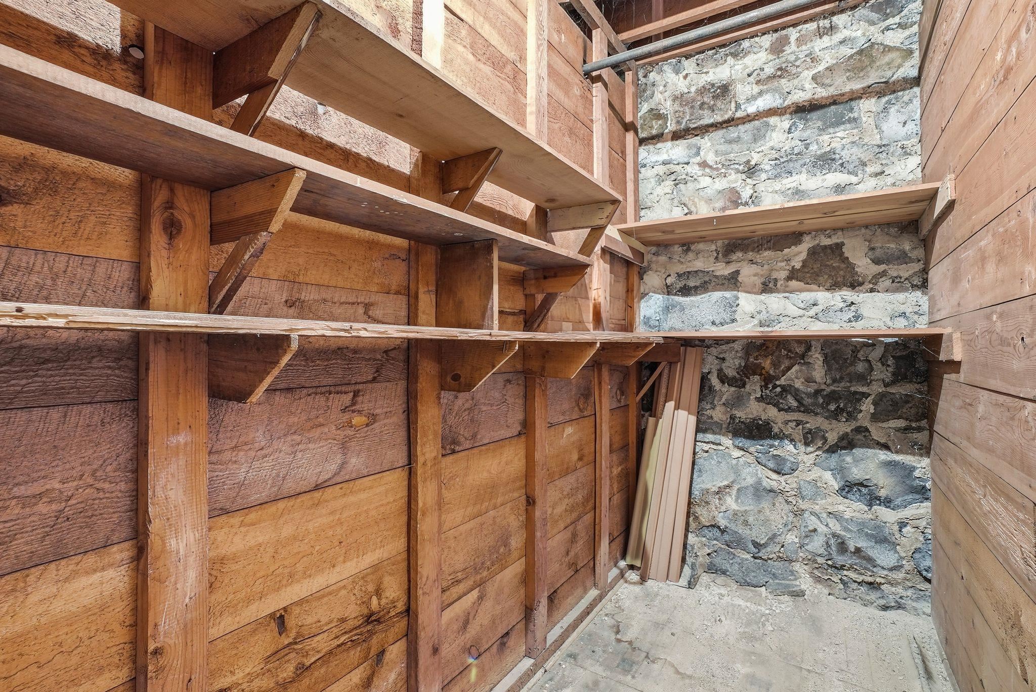1403 W 5th Ave - Photo 17