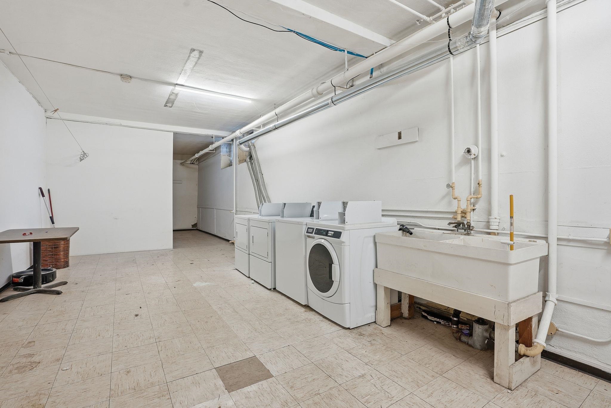 1403 W 5th Ave - Photo 18