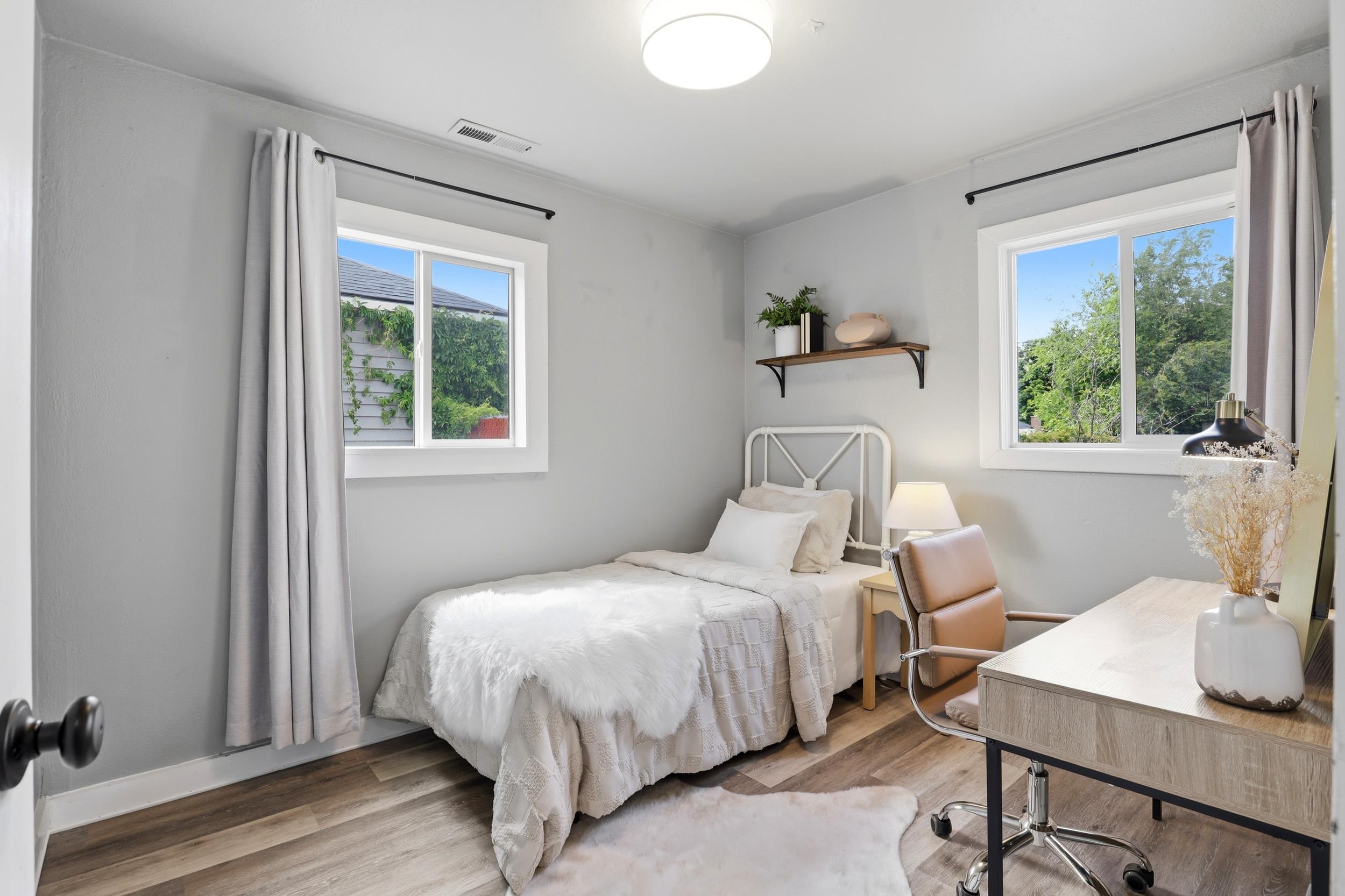 2504 W Wabash Ave - Photo 17