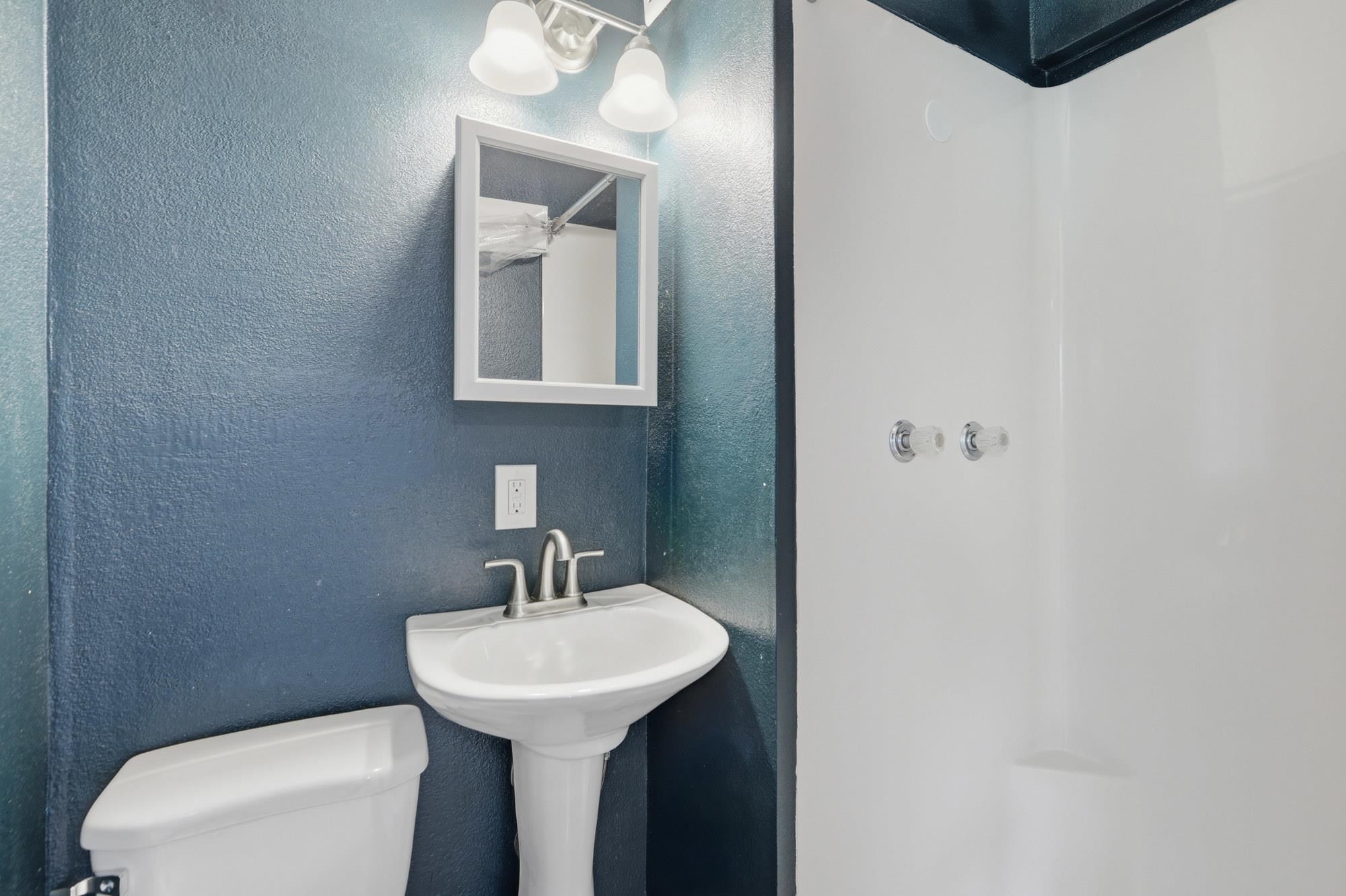 12421 E 31st Ave - Photo 19