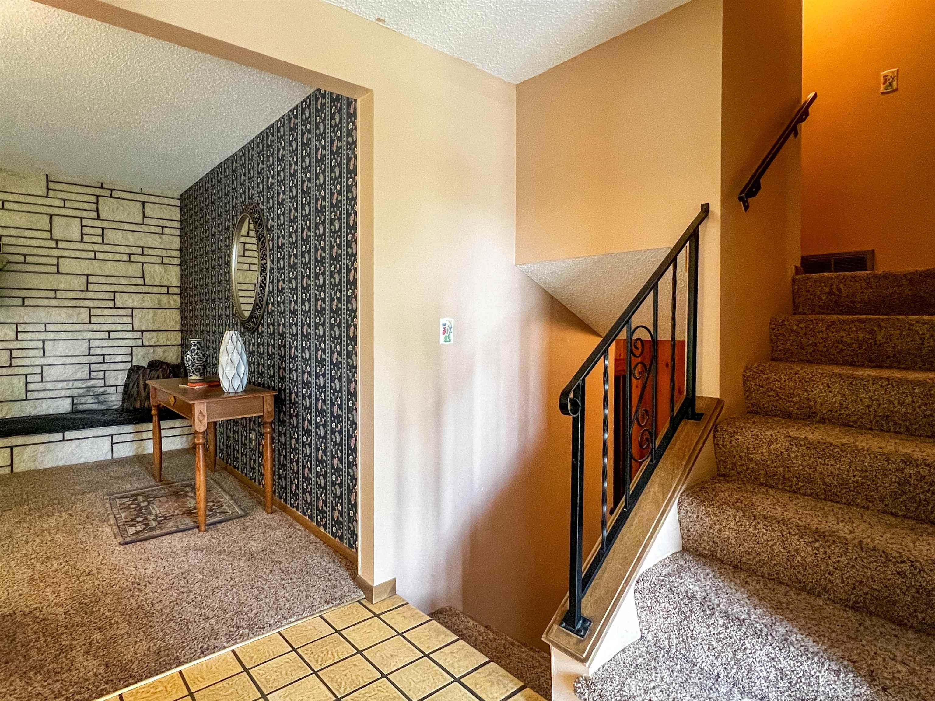 11325 N Post St - Photo 6