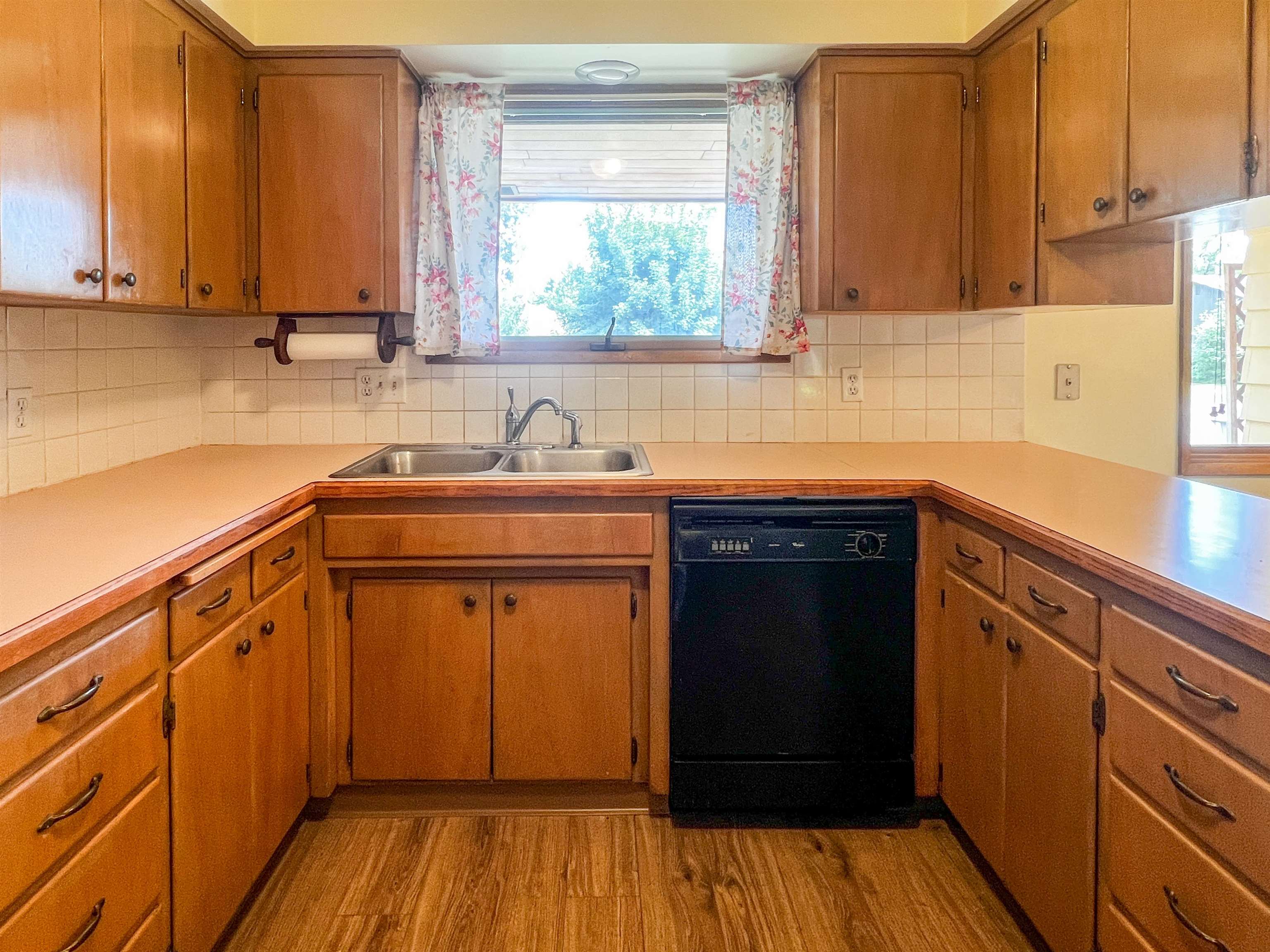 11325 N Post St - Photo 9