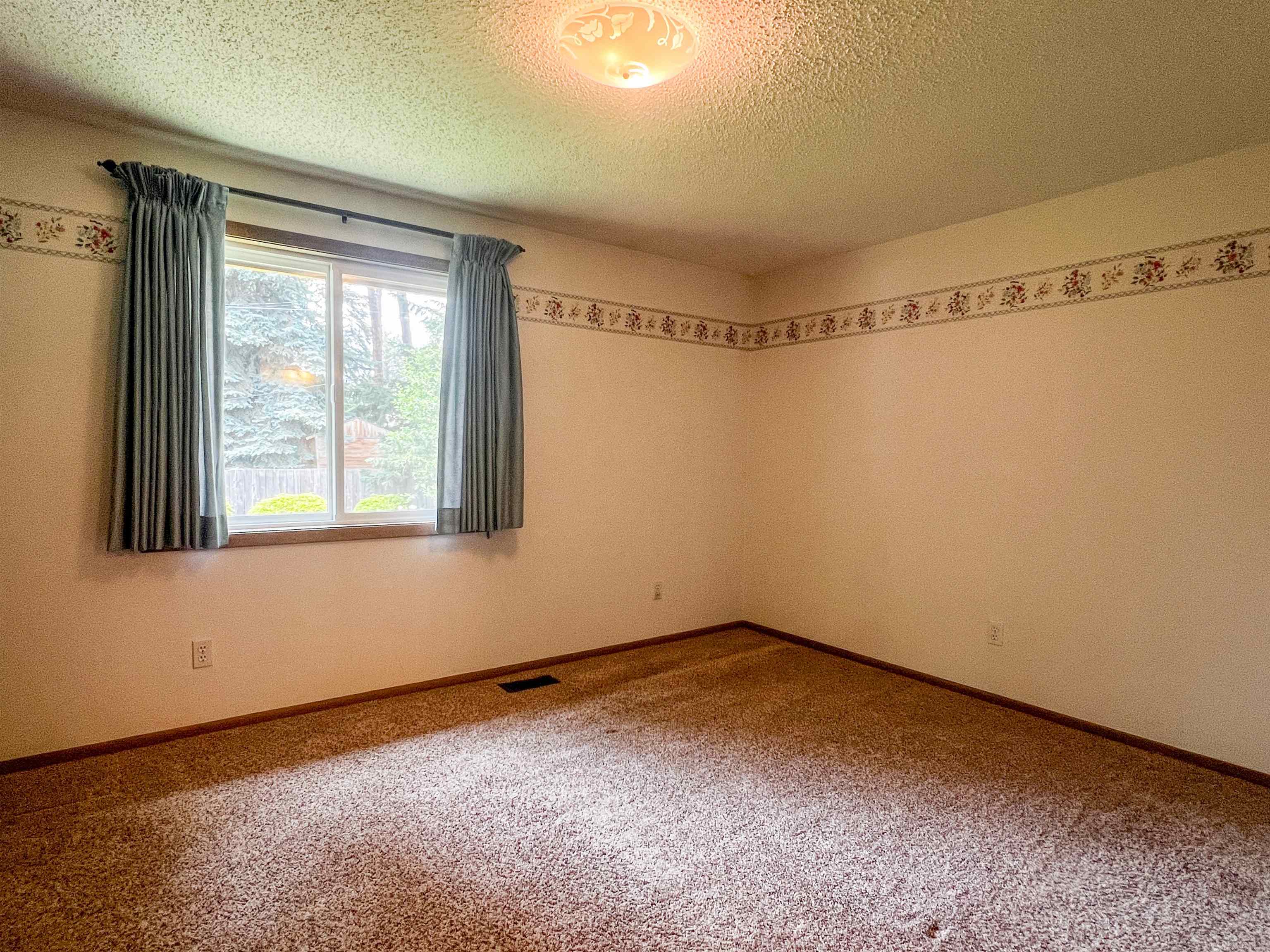 11325 N Post St - Photo 19
