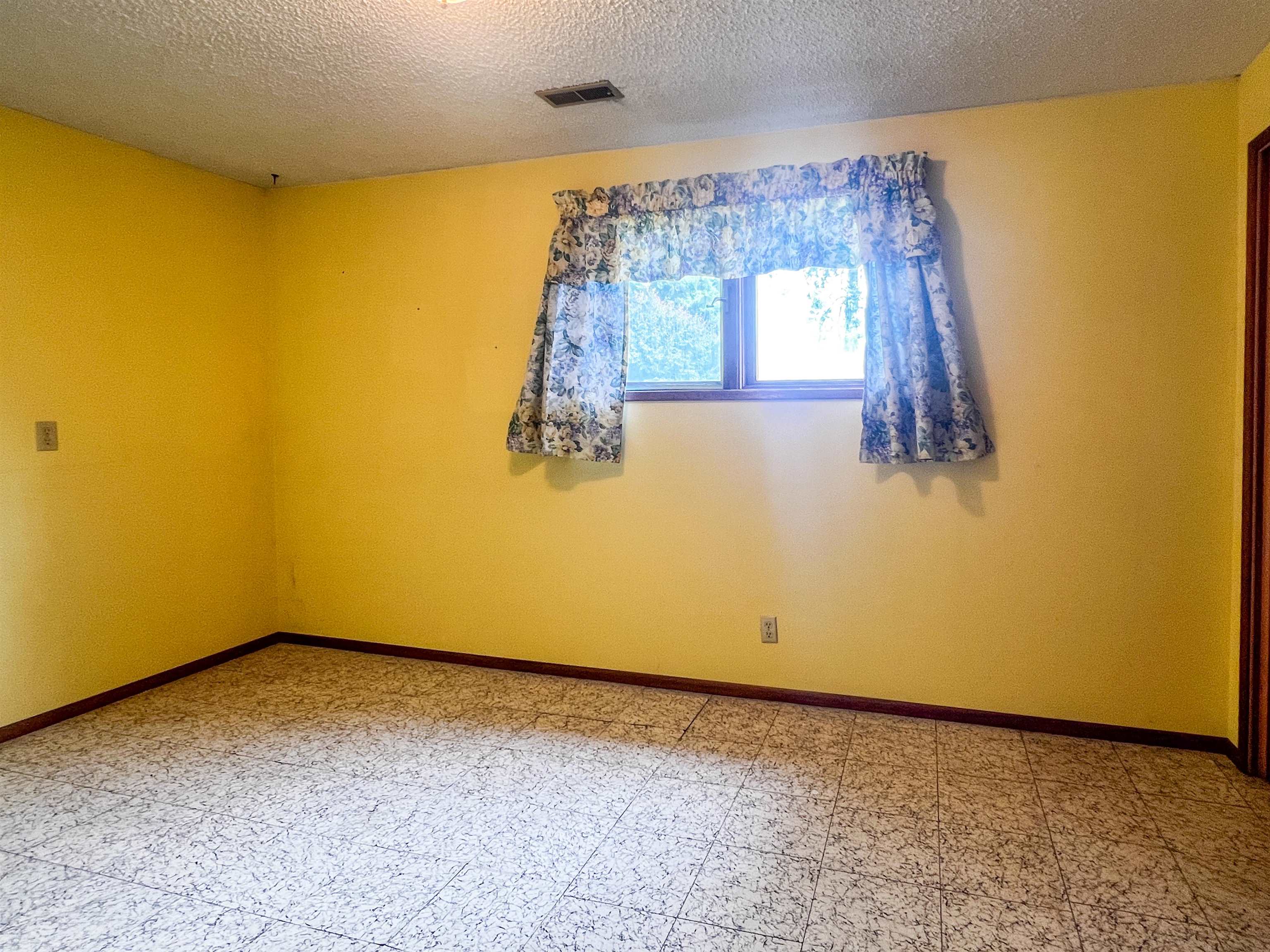11325 N Post St - Photo 22