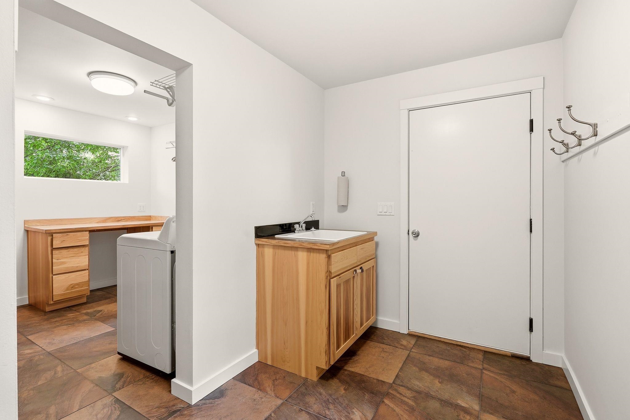 1517 E 19th Ave - Photo 38