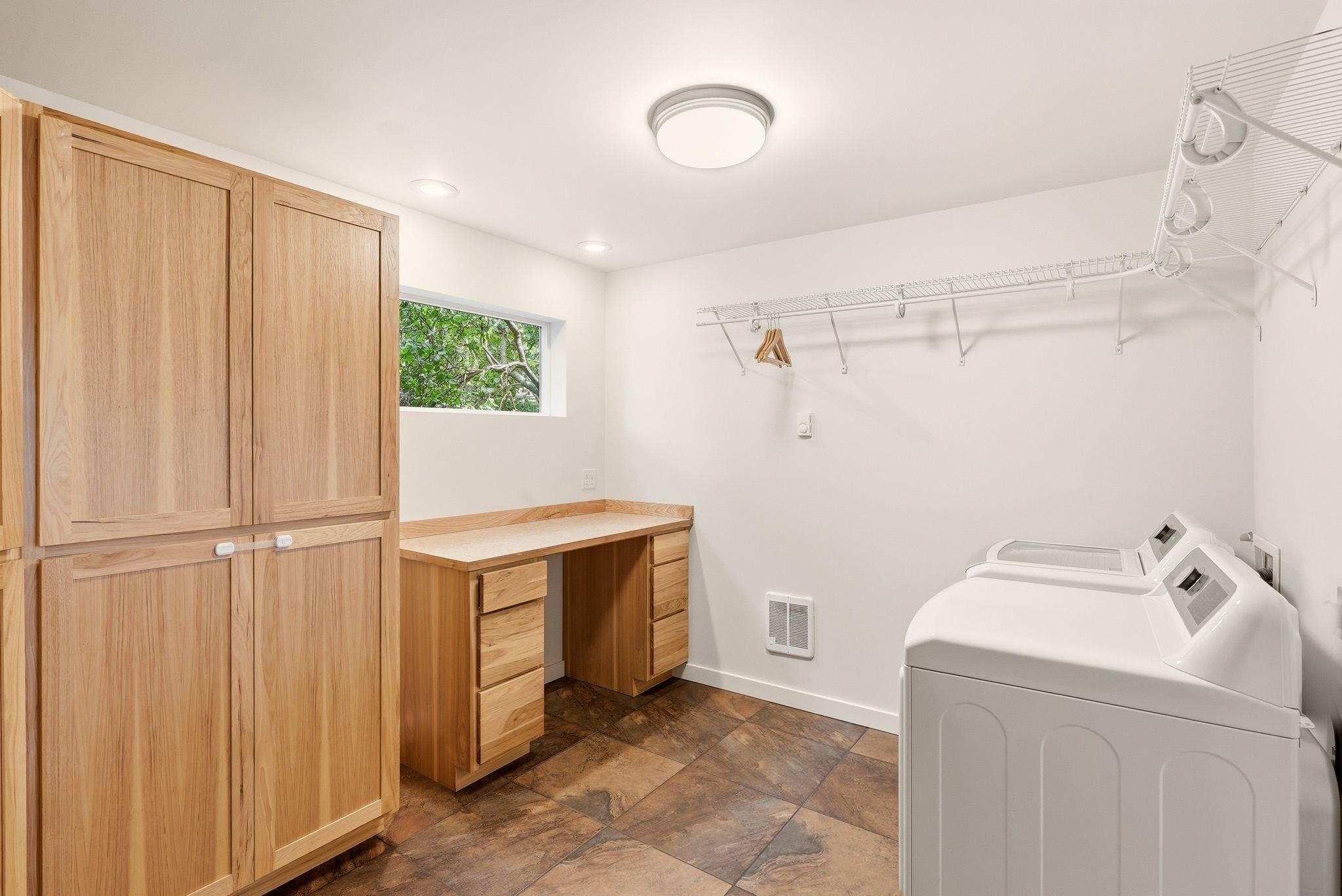 1517 E 19th Ave - Photo 39