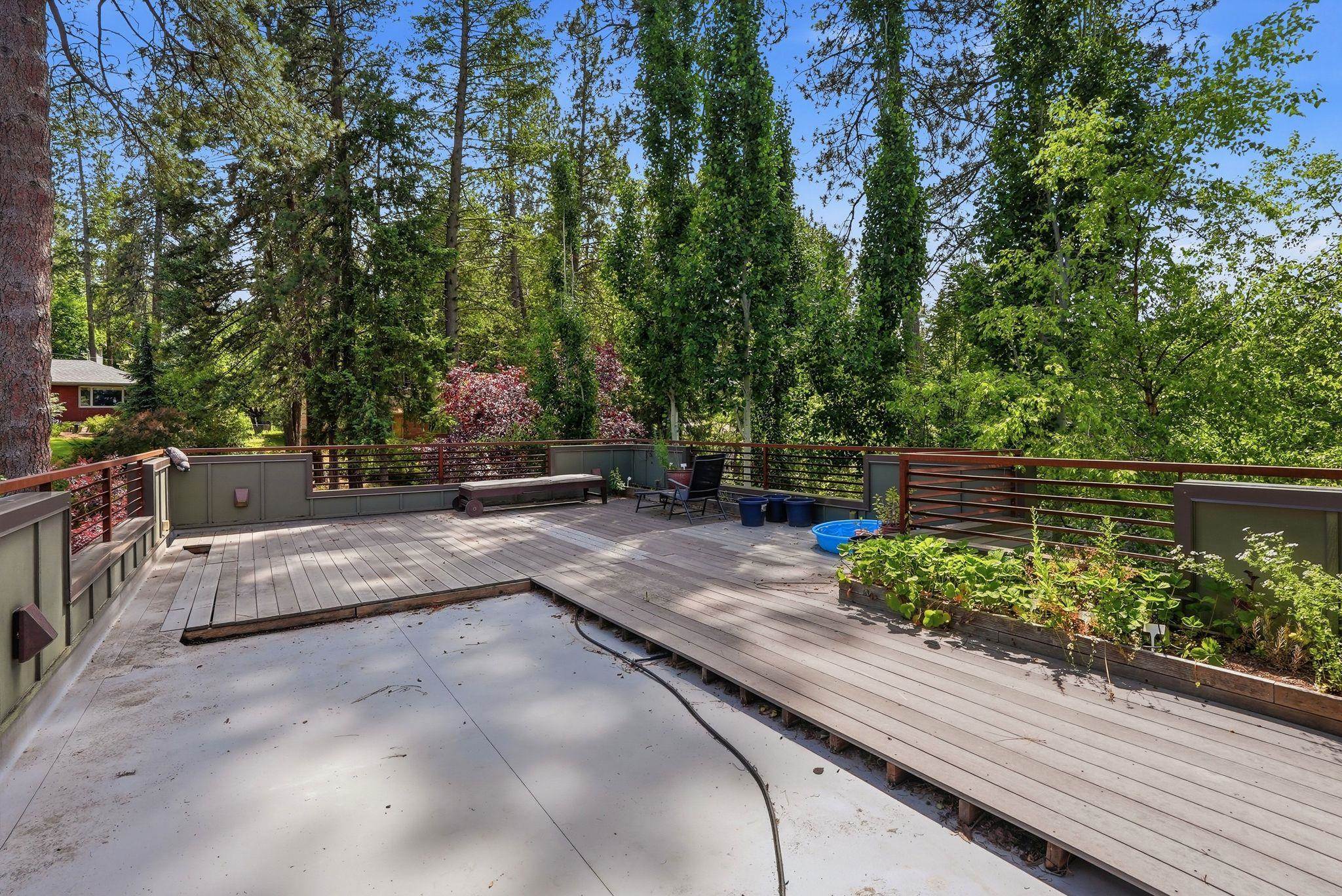 1517 E 19th Ave - Photo 40