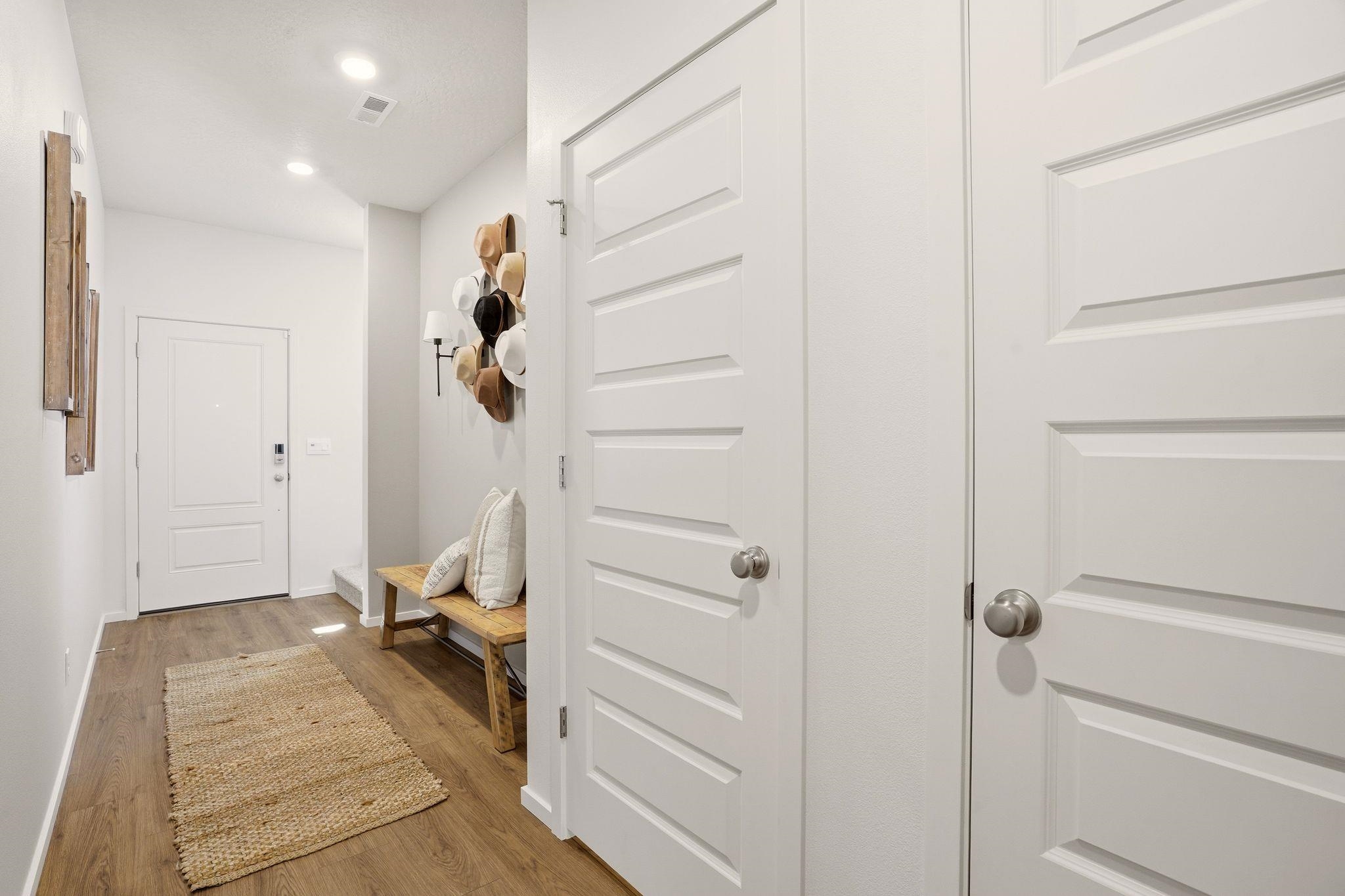 317 W Pheasant Bluff Ave - Photo 5
