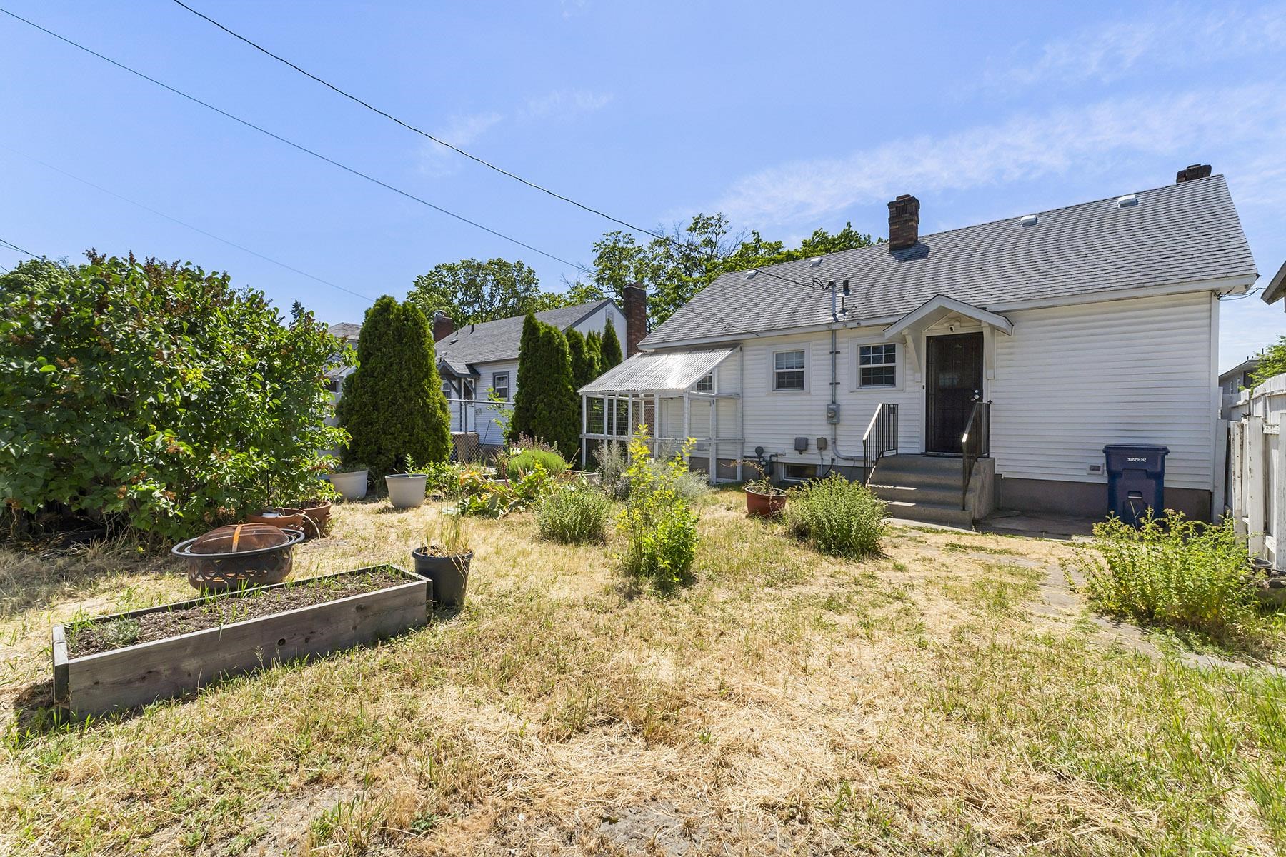 307 E Hoffman Ave - Photo 30