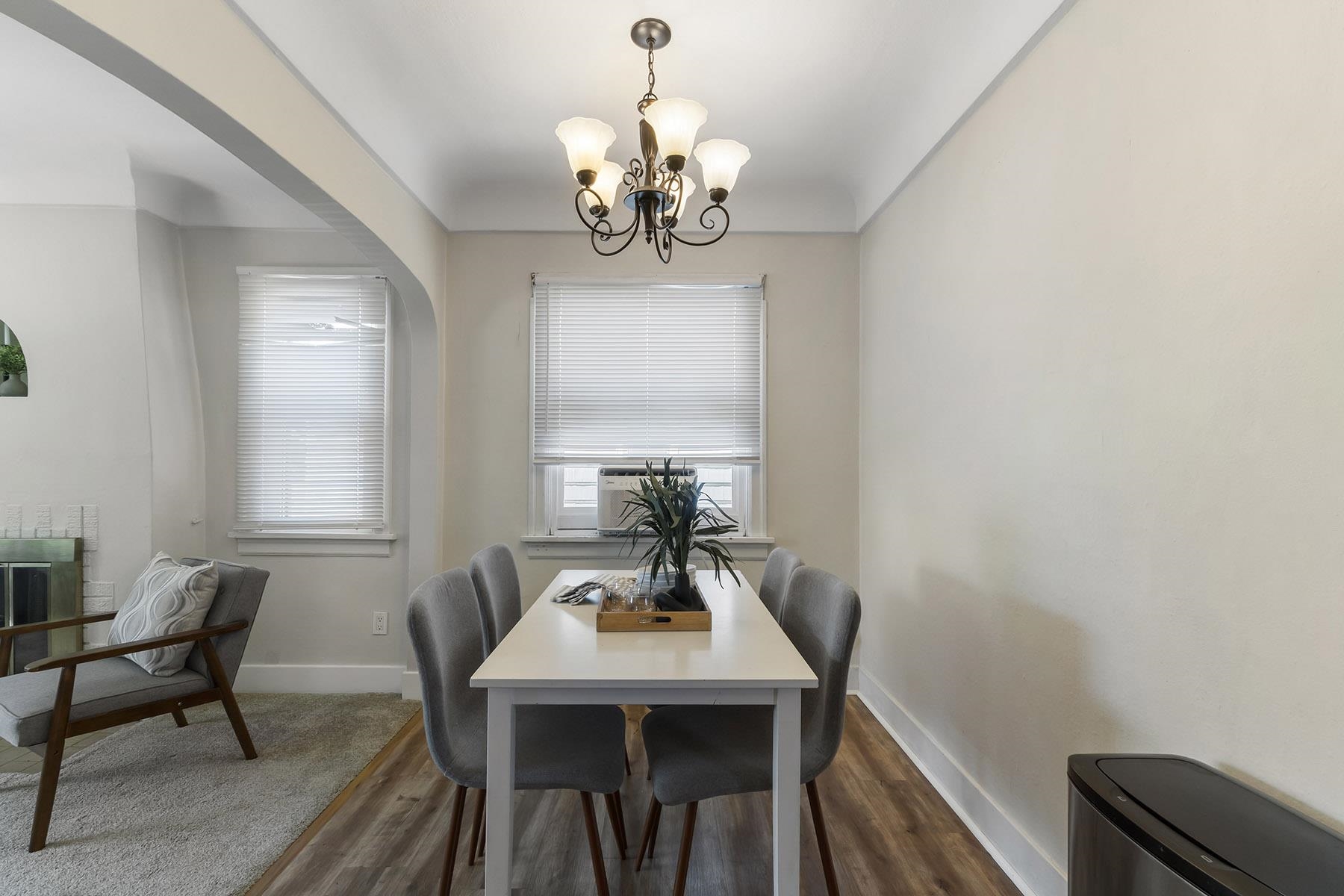 307 E Hoffman Ave - Photo 13