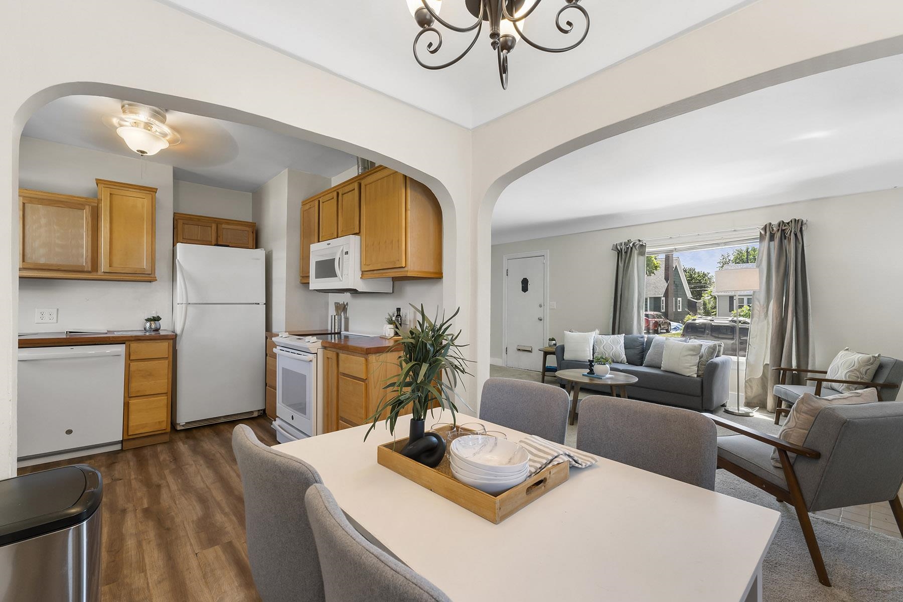 307 E Hoffman Ave - Photo 8