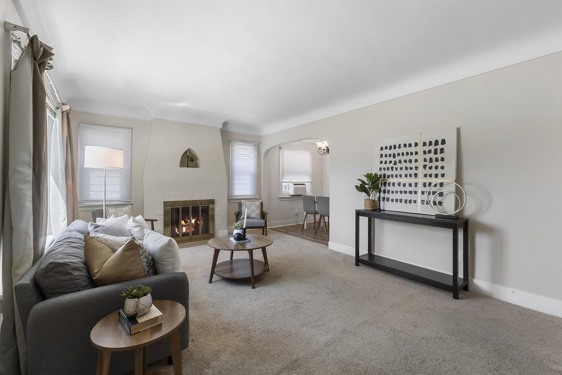 307 E Hoffman Ave - Photo 5