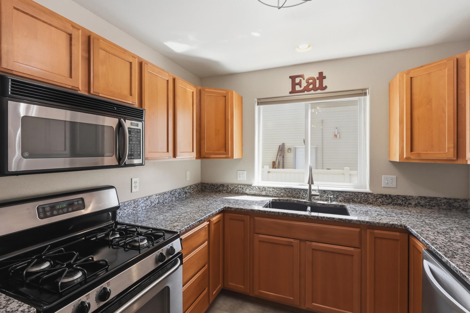 17410 E Knox Ave - Photo 7