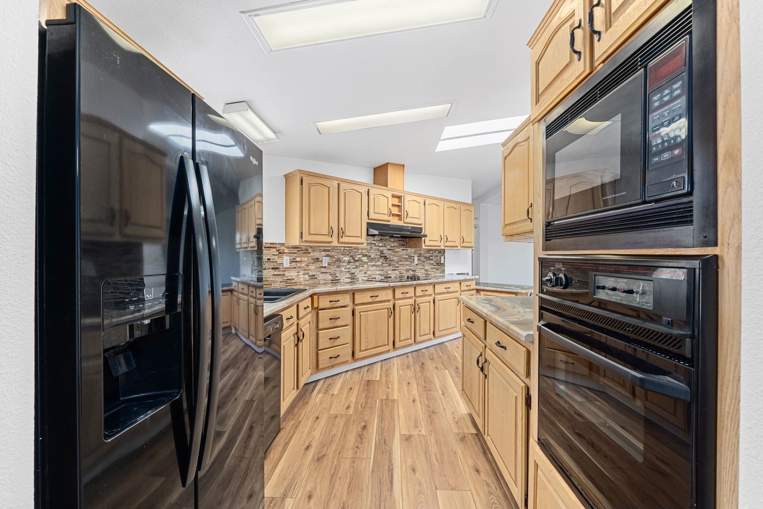 502 Levitch Rd - Photo 9