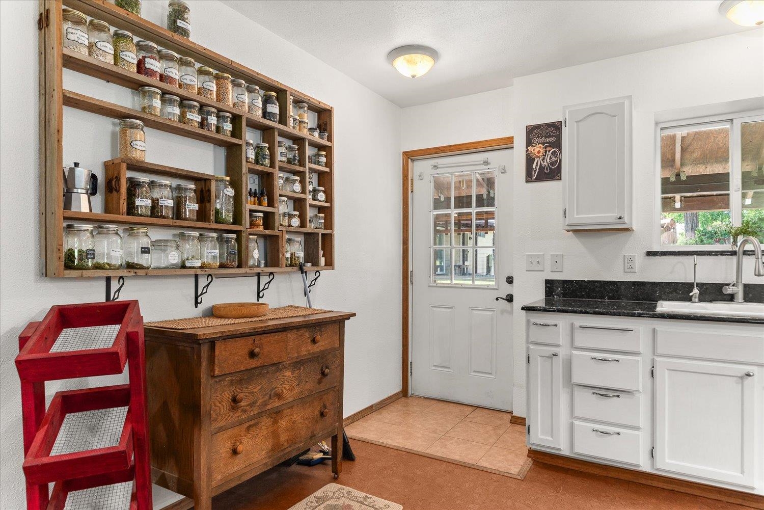 275 E Newport Ave - Photo 24