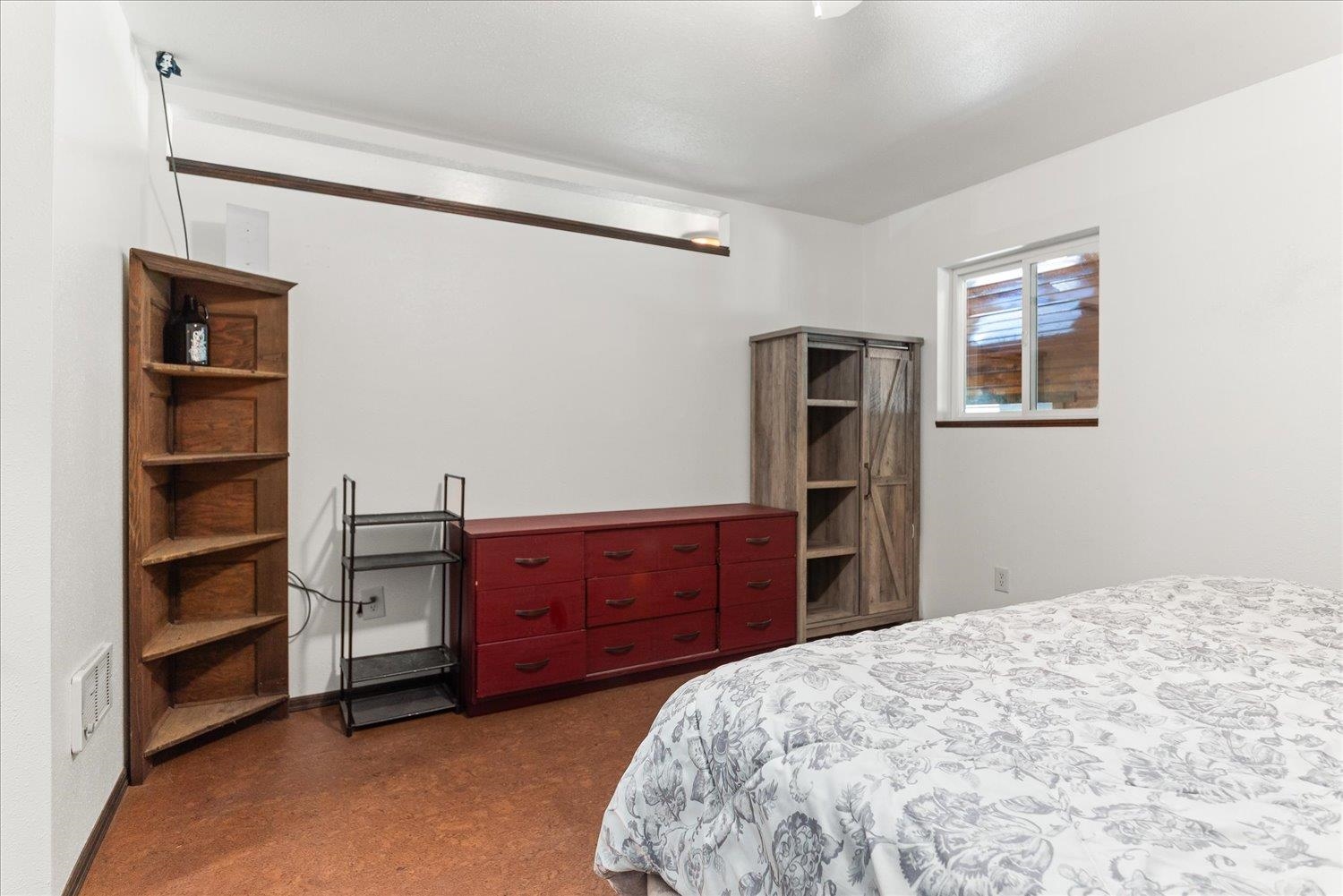 275 E Newport Ave - Photo 36