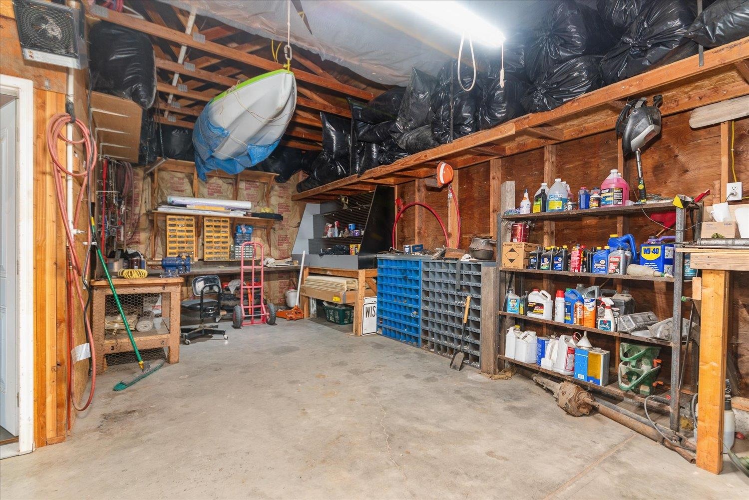 275 E Newport Ave - Photo 39