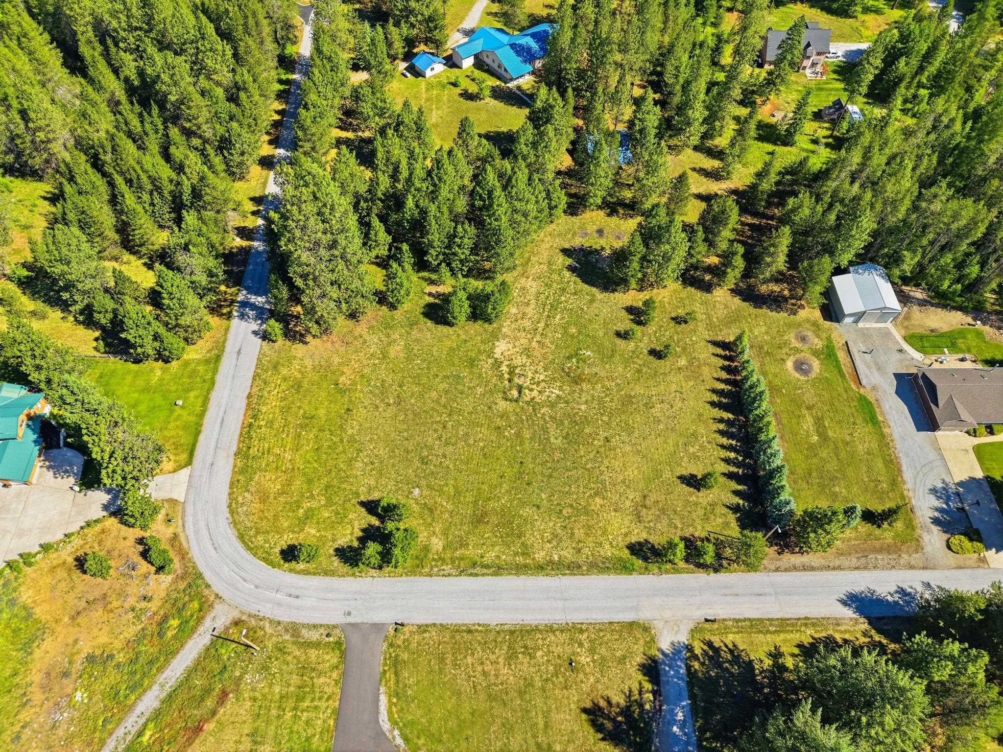 435 Jade Dr - Photo 2