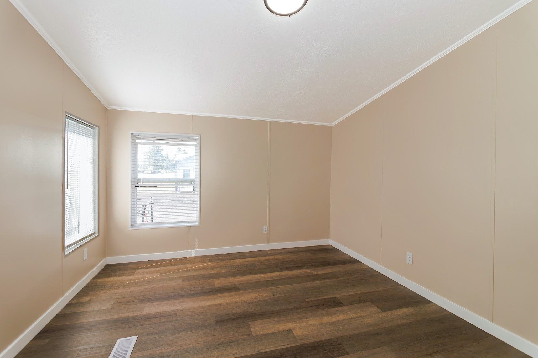 15610 W SR 2 Hwy - Photo 9