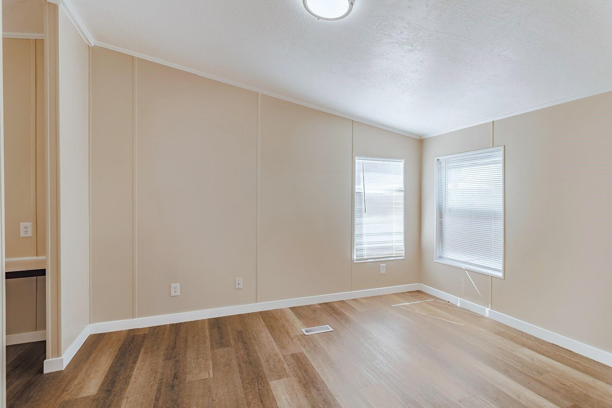 15610 W SR 2 Hwy - Photo 11