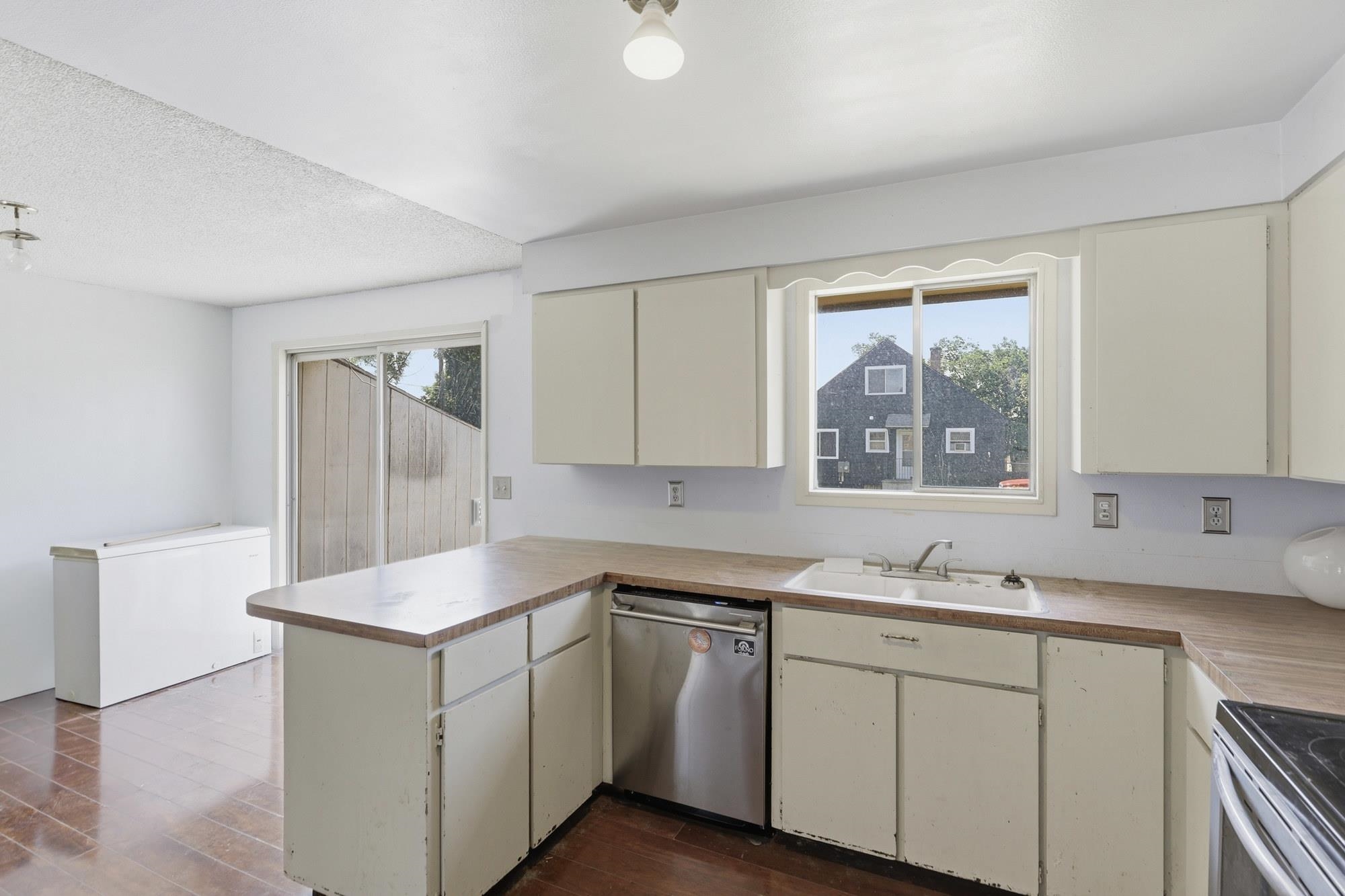 805/807 N Sargent Rd - Photo 9