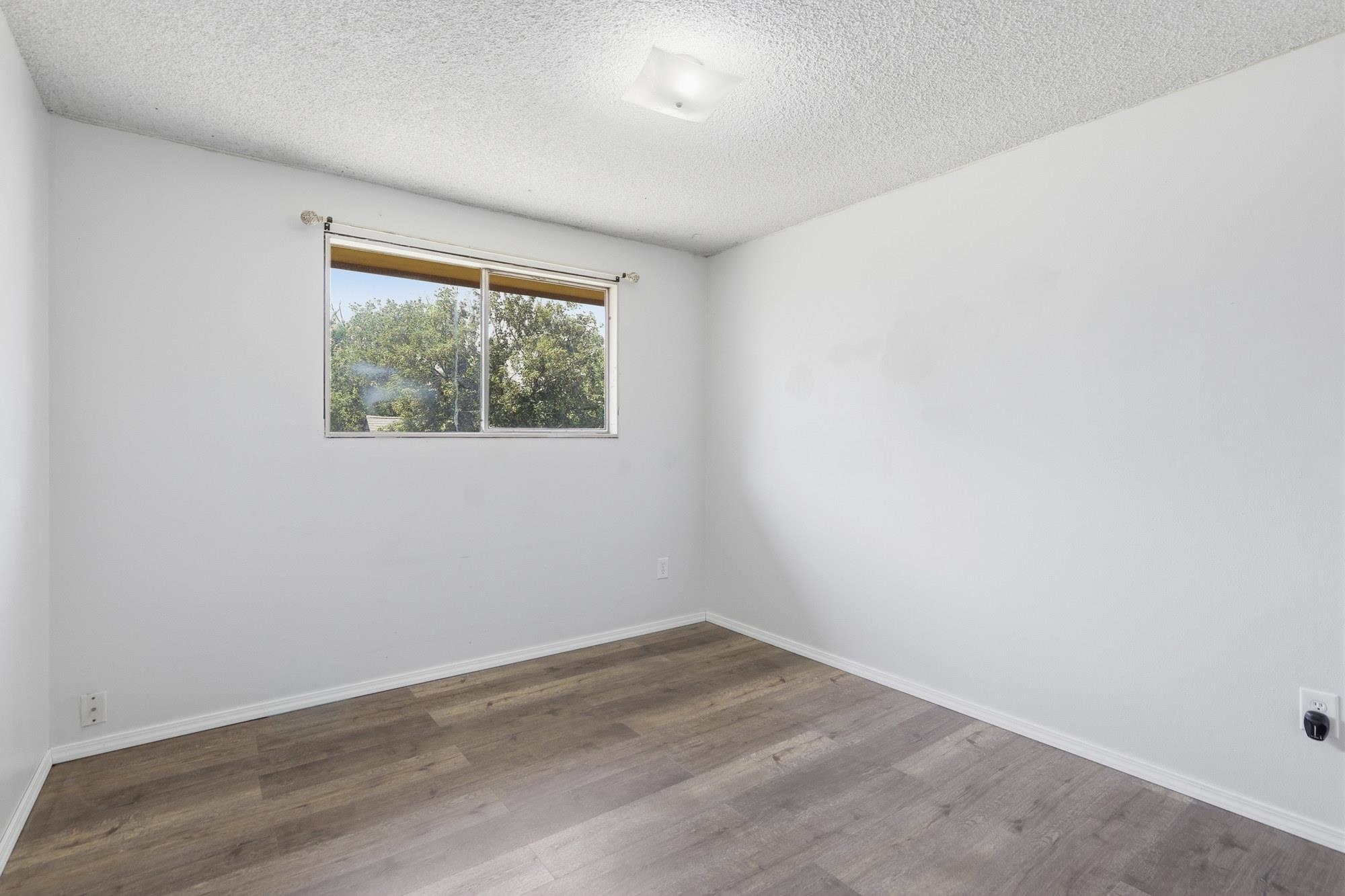 805/807 N Sargent Rd - Photo 12