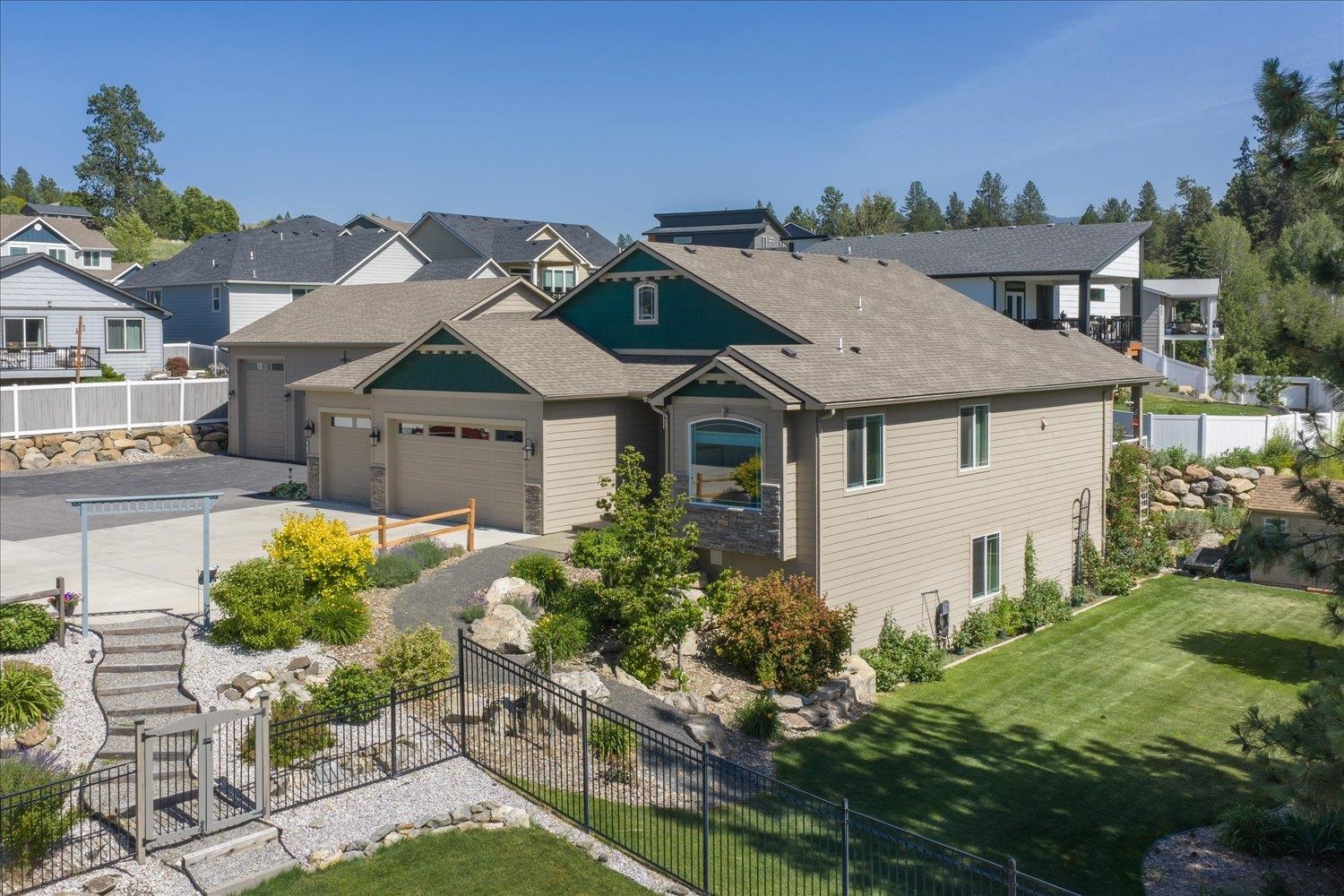 2818 S Sonora Dr - Photo 1