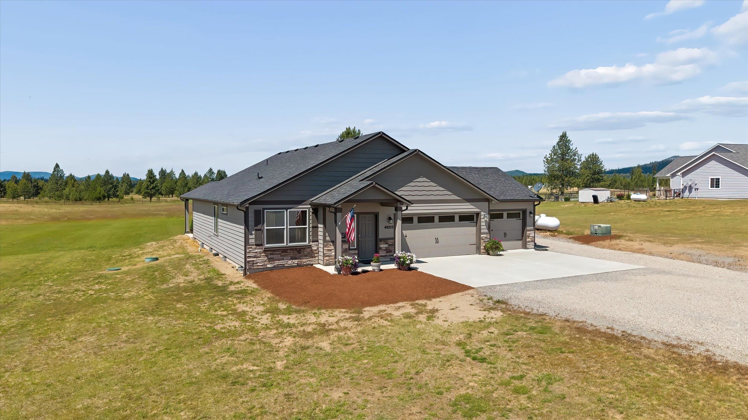40215 N Sunnyside Ln - Photo 4