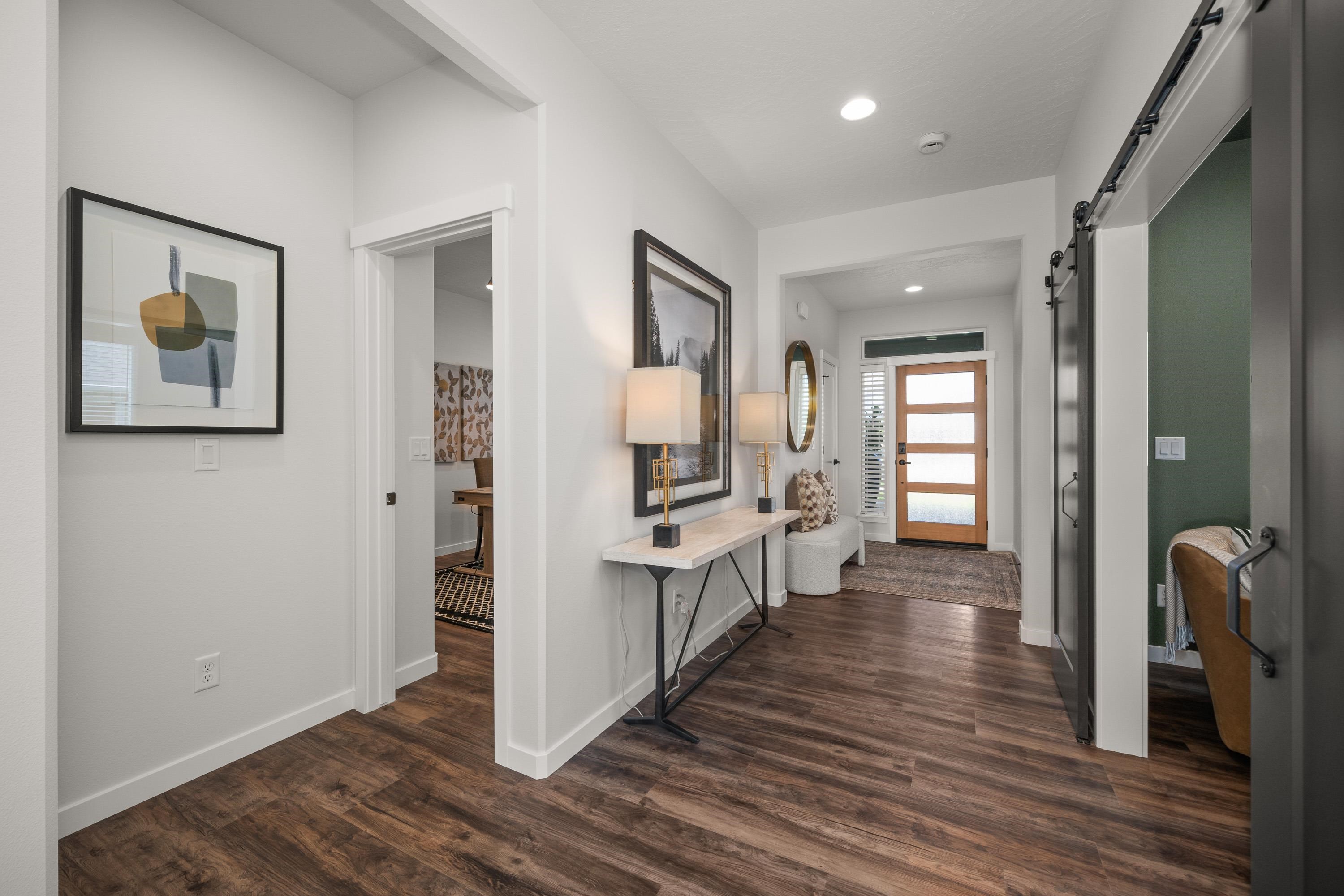 22521 E Penrose Ln - Photo 3