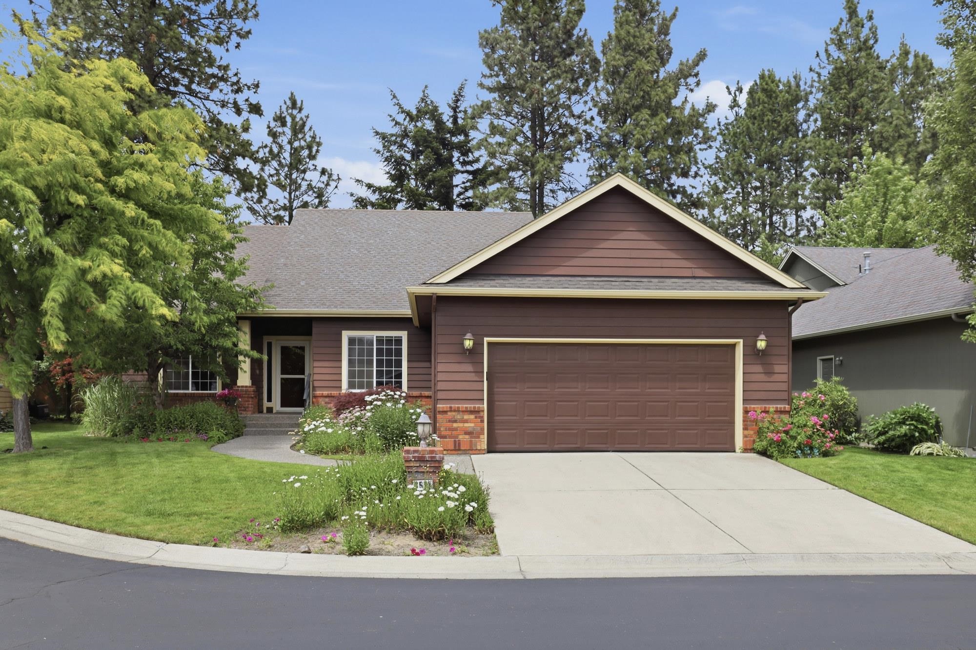 1511 E 54th Ln - Photo 1