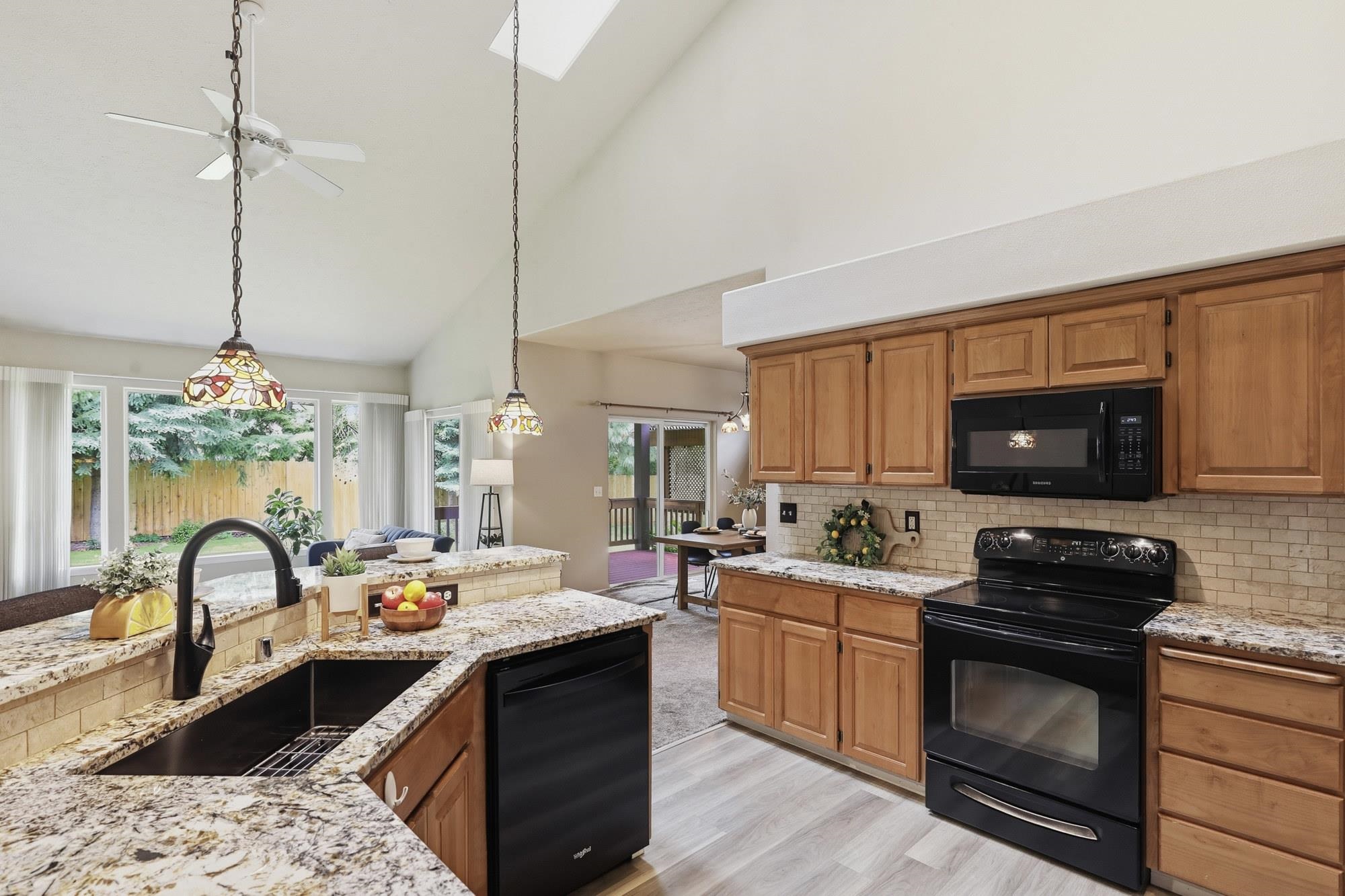 1511 E 54th Ln - Photo 17
