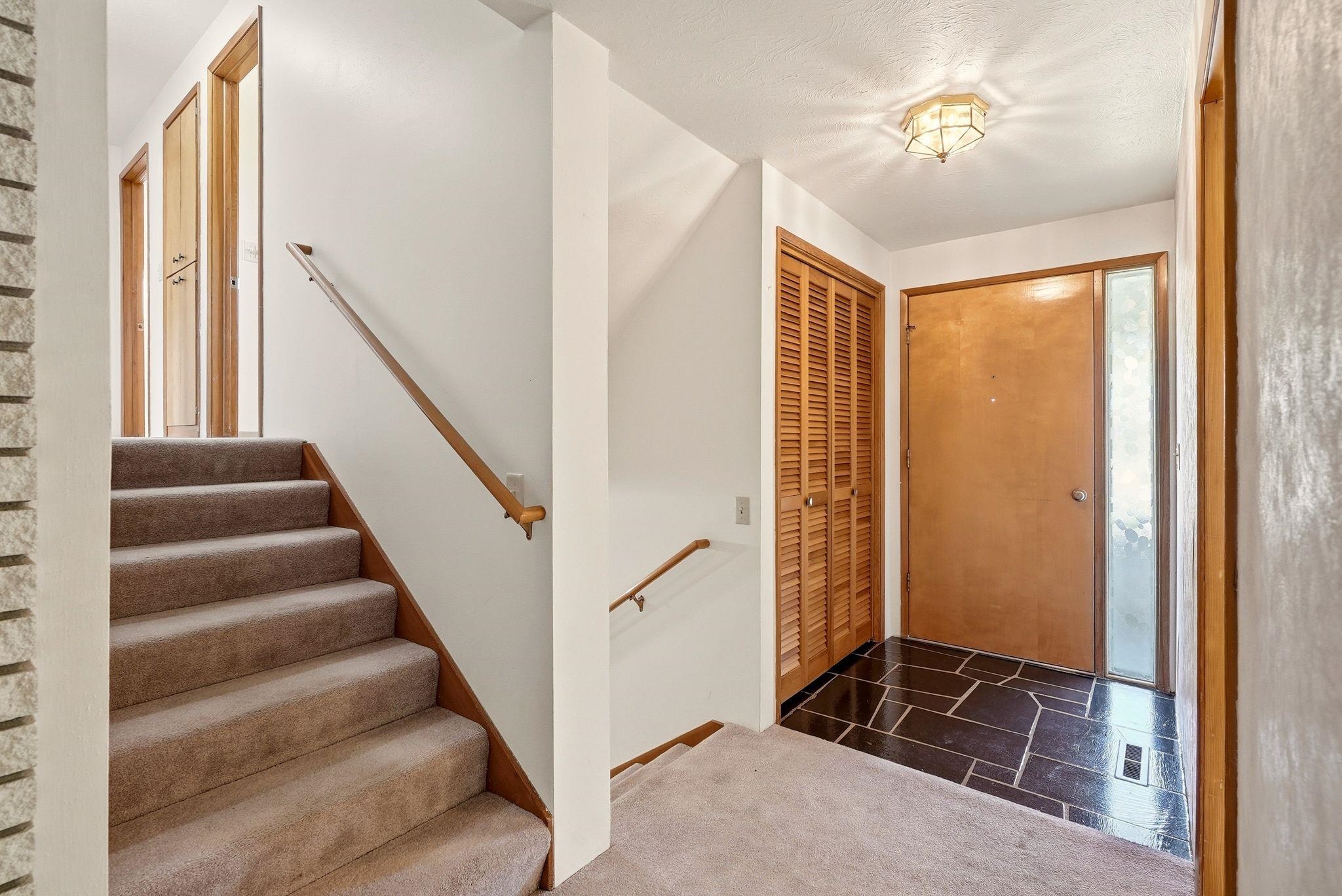 10003 N Excell Dr - Photo 2